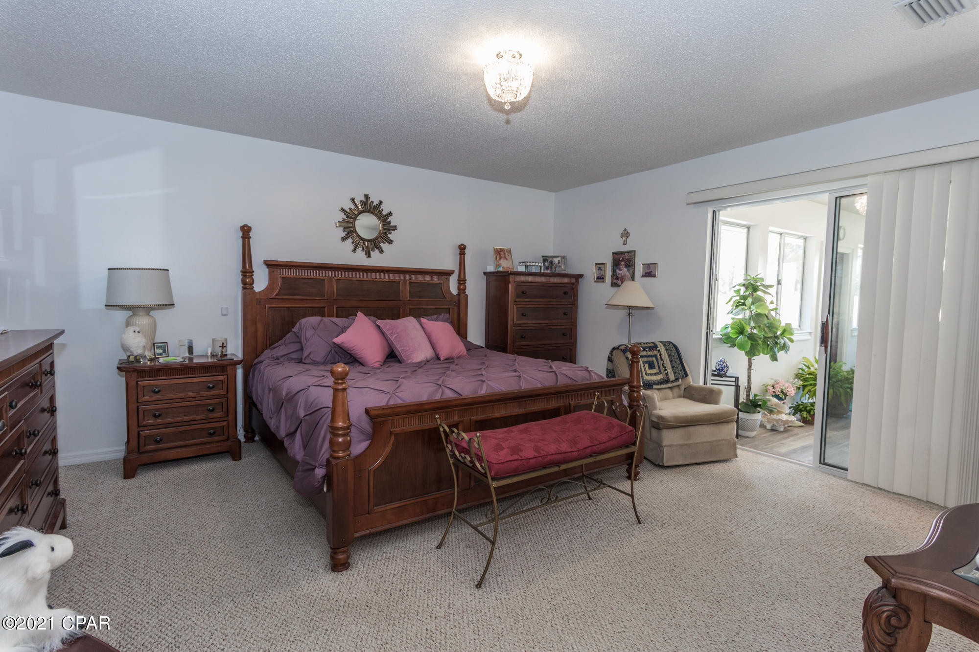 Colony Club - Residential