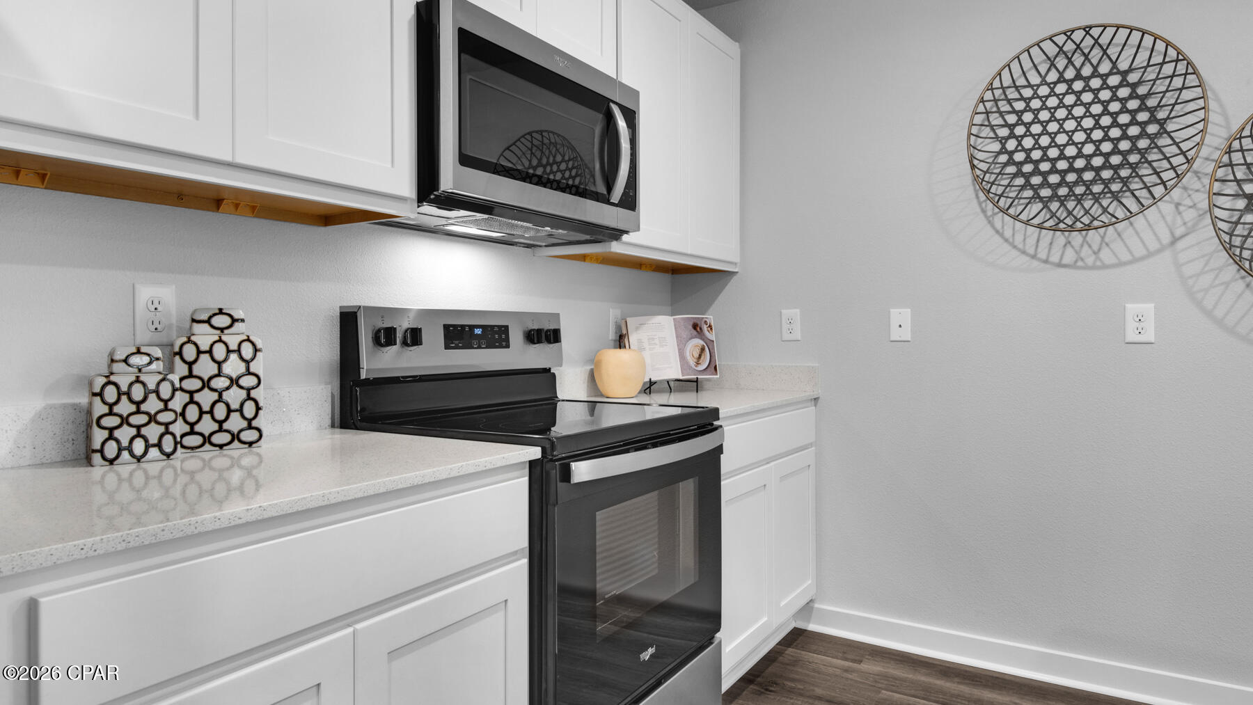 Colonial Landing - Residential