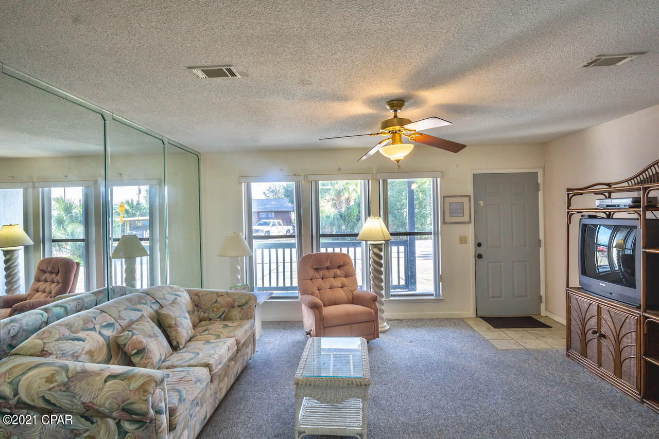 El Centro Villas Ph 1 - Residential