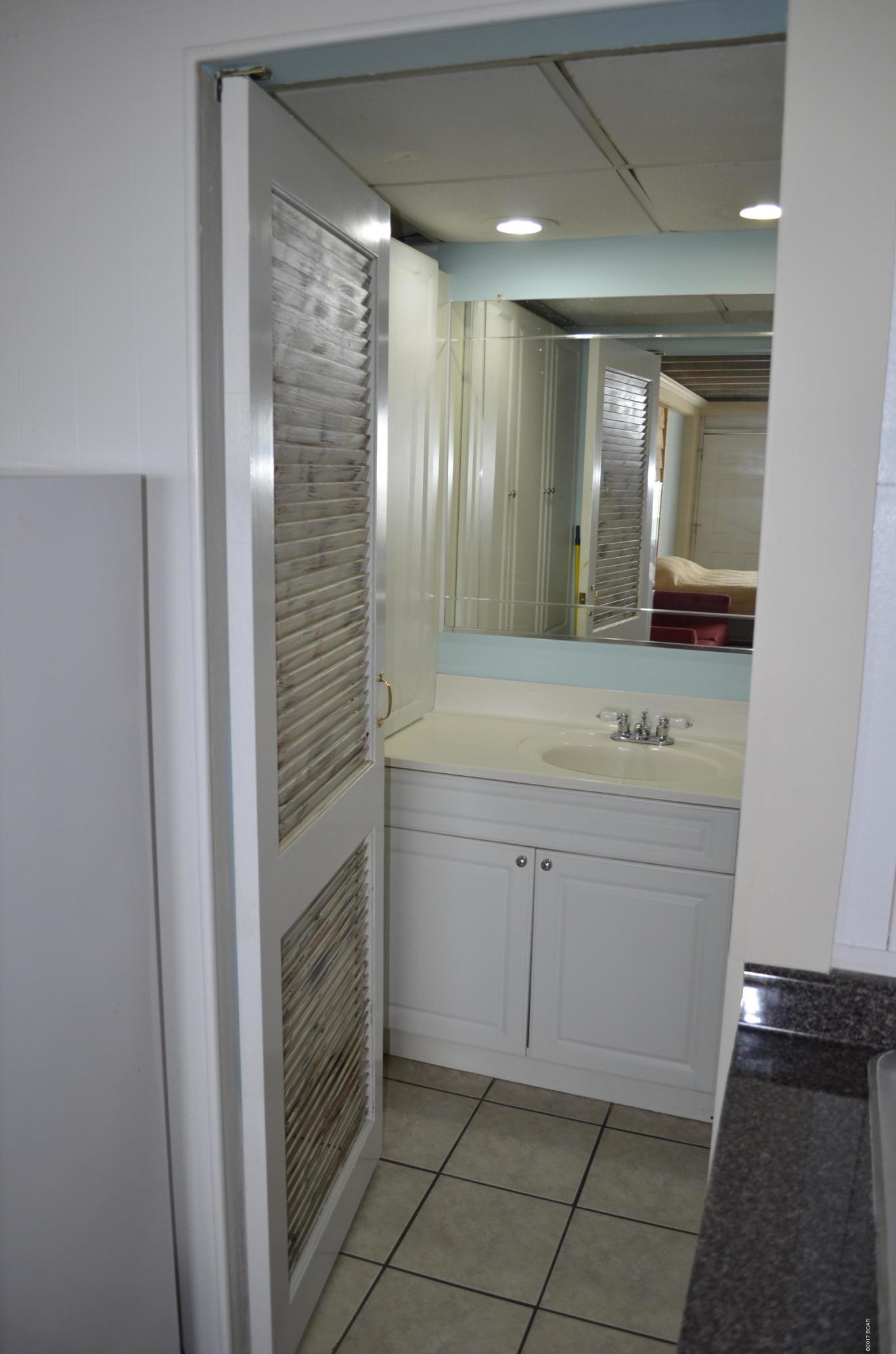 Fontainebleau Terrace - Residential