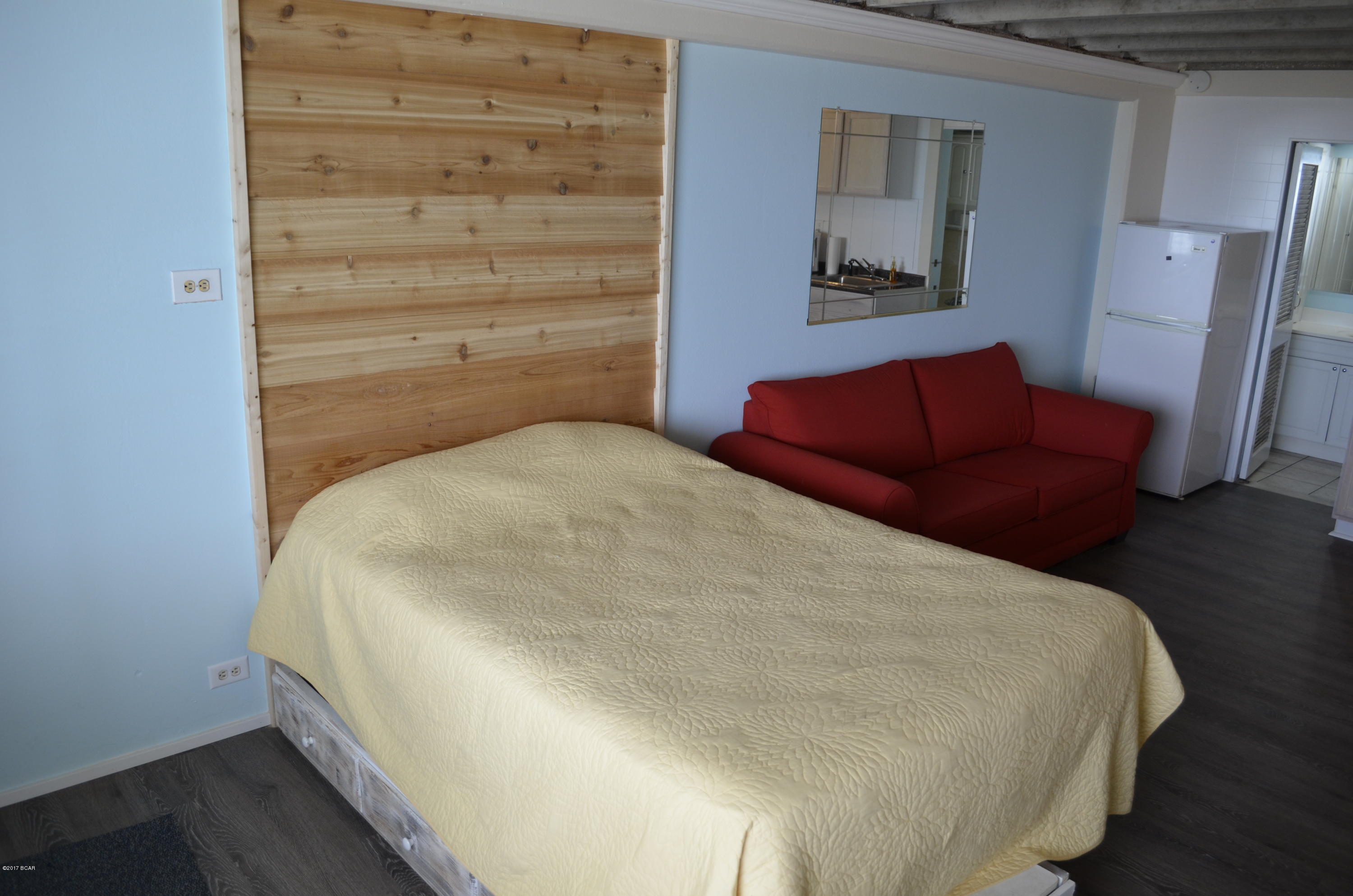 Fontainebleau Terrace - Residential