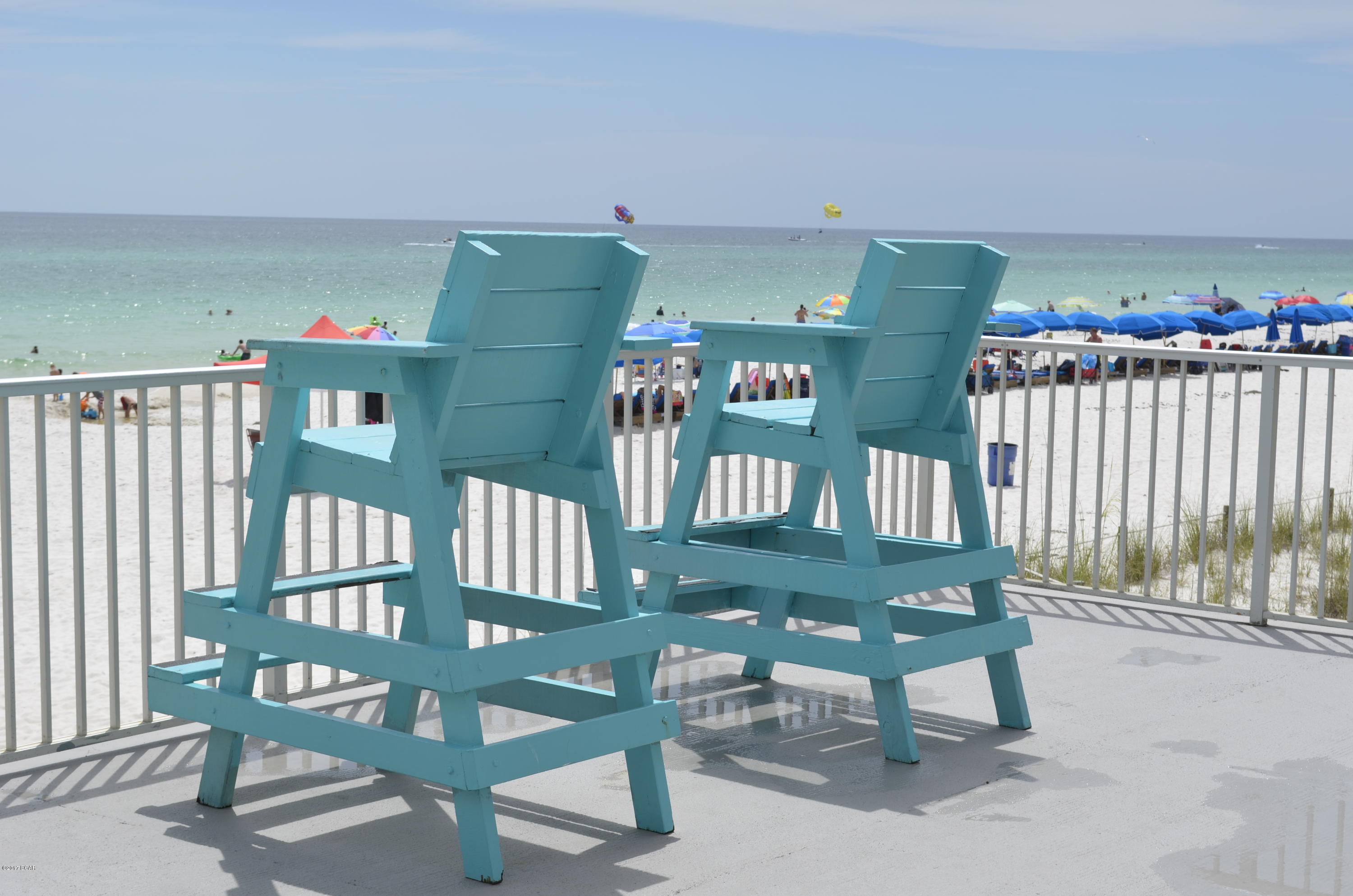 Fontainebleau Terrace - Residential