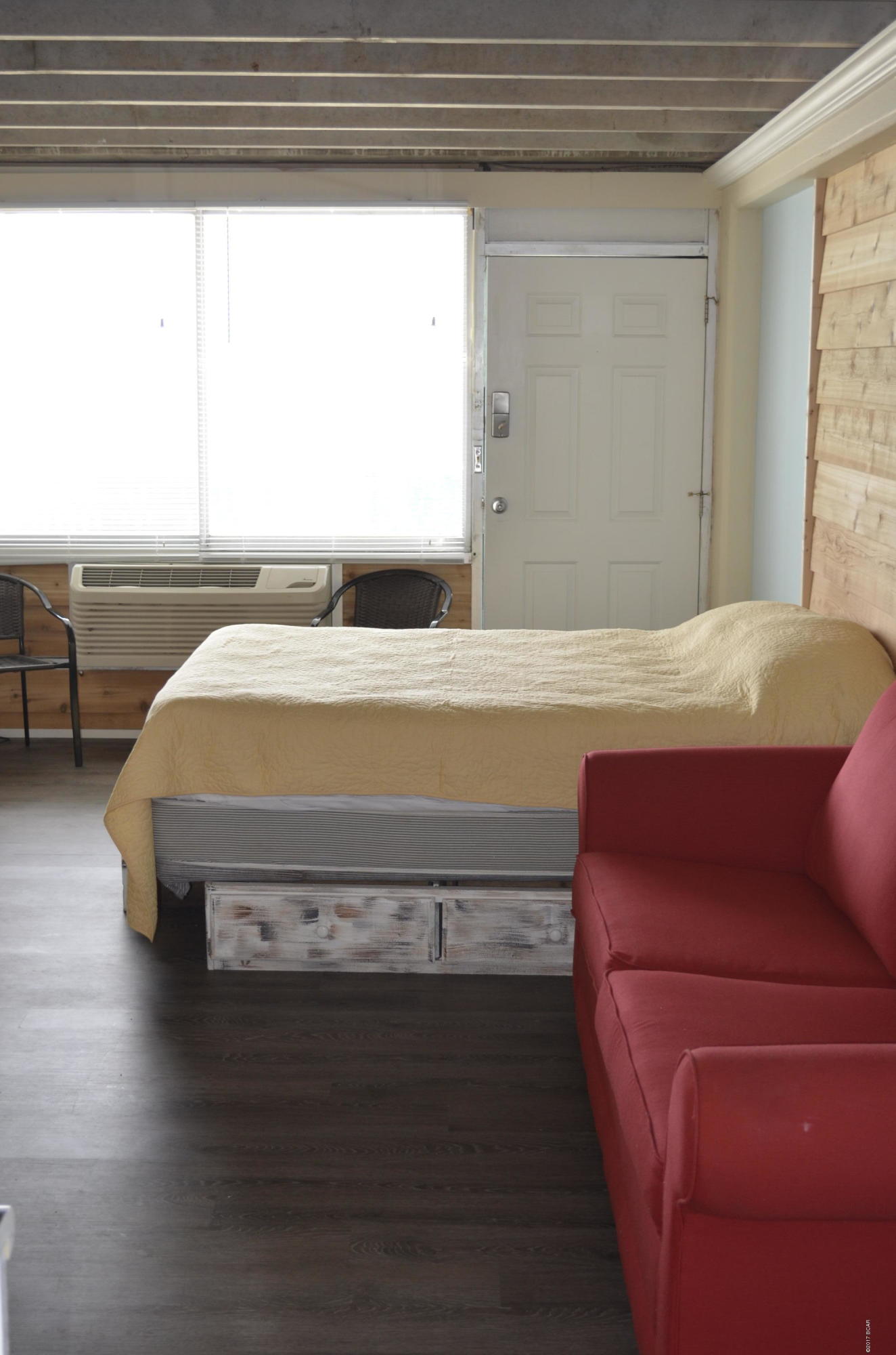 Fontainebleau Terrace - Residential