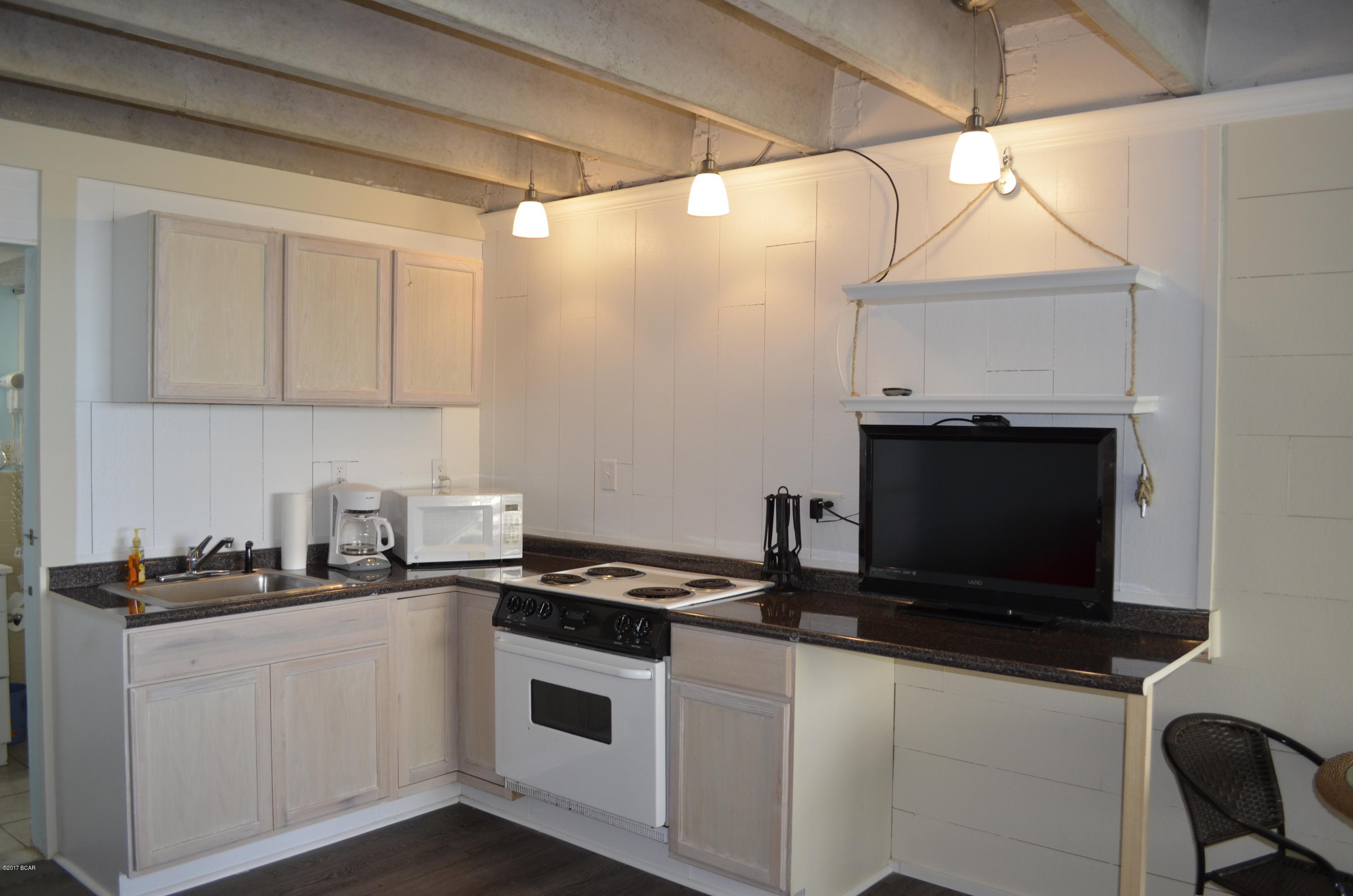 Fontainebleau Terrace - Residential