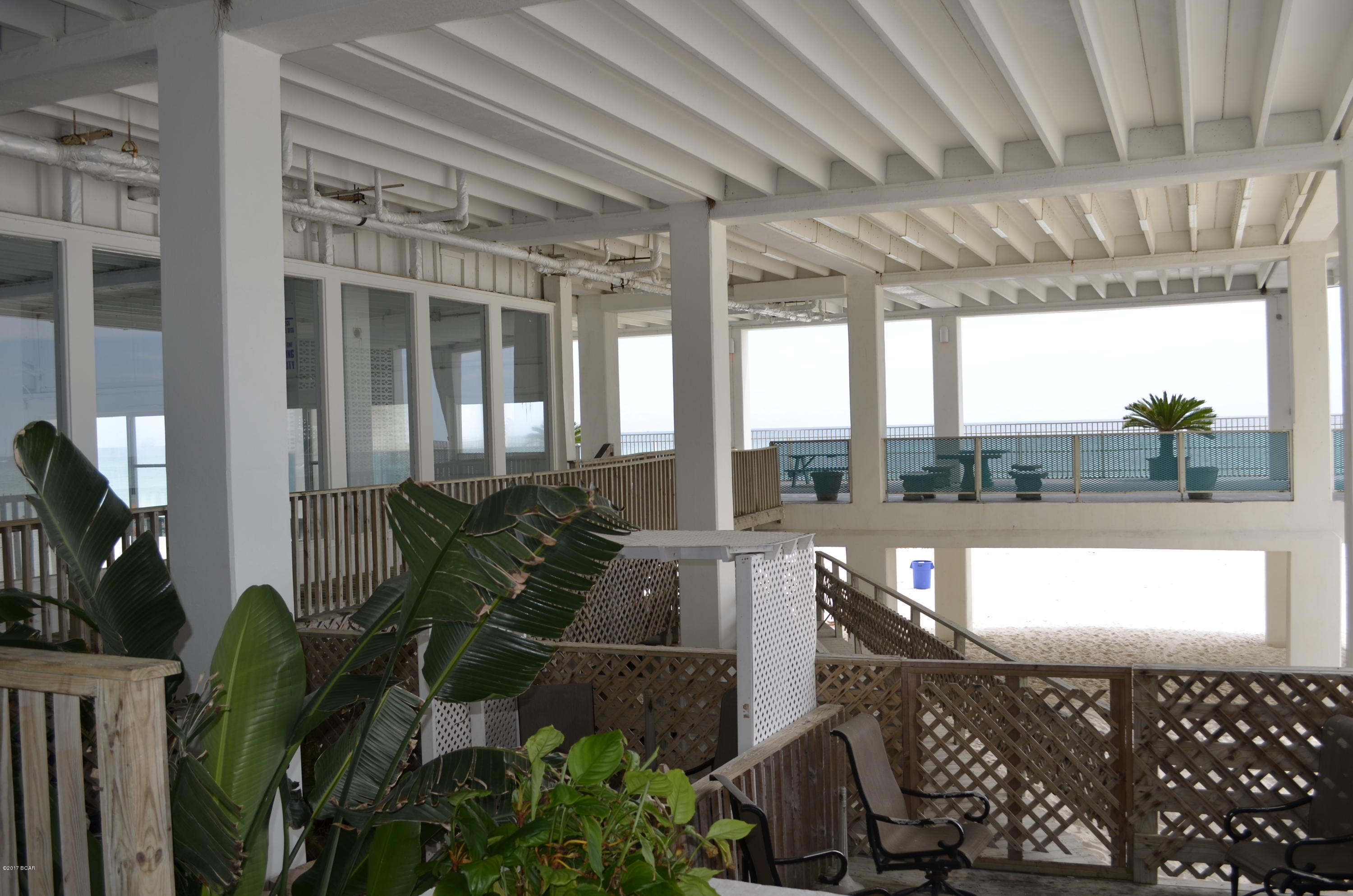 Fontainebleau Terrace - Residential