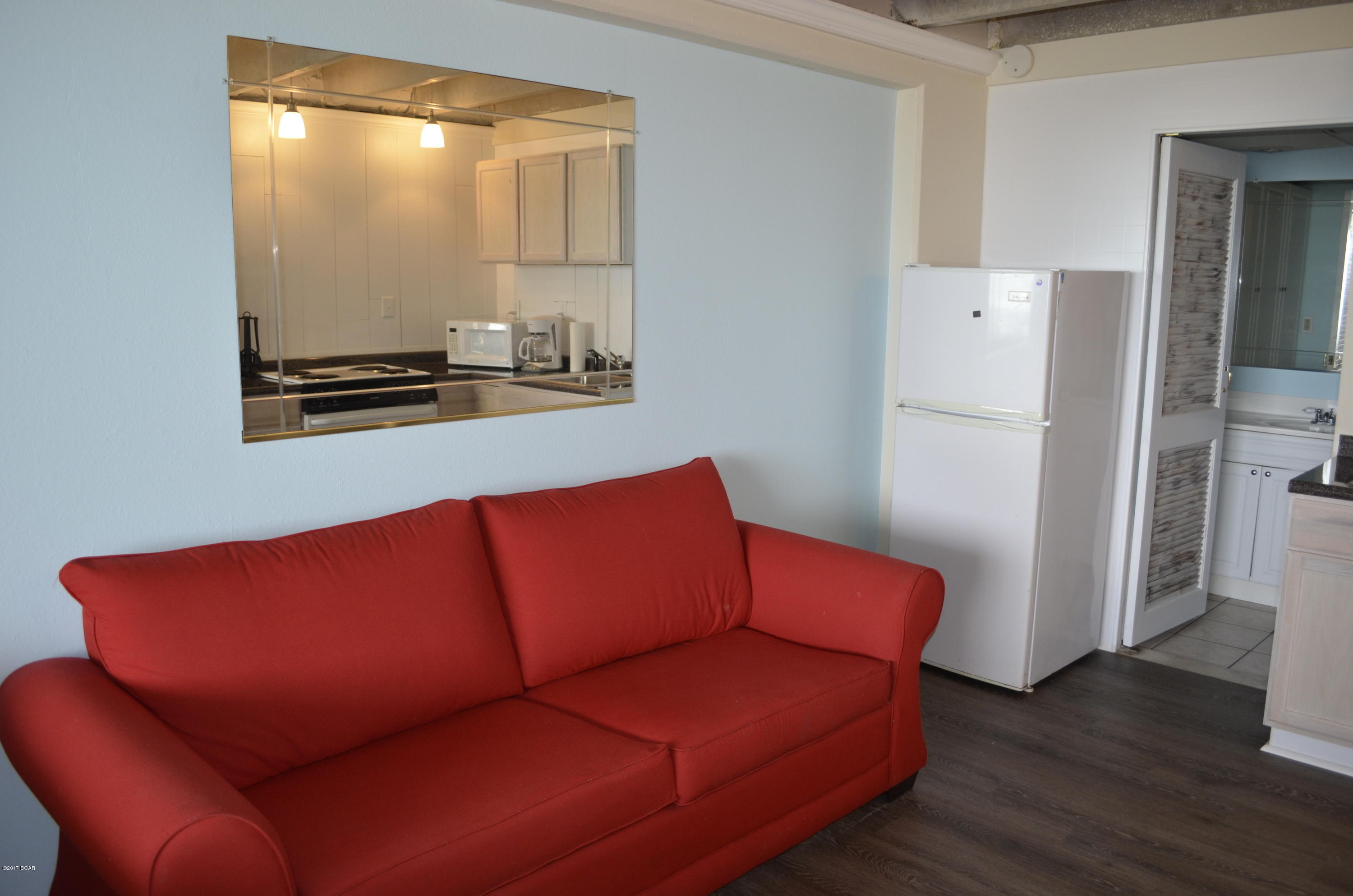 Fontainebleau Terrace - Residential