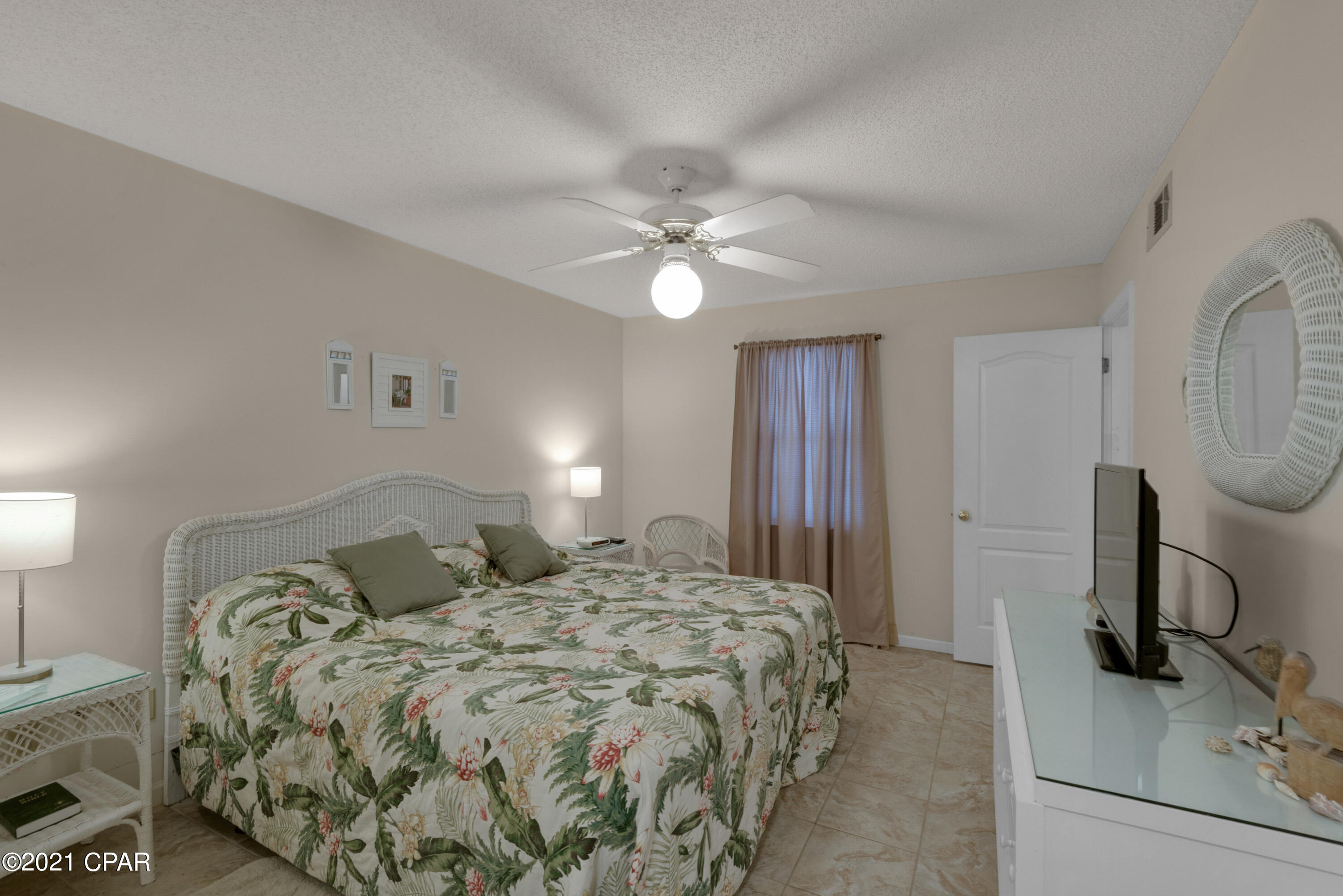 Horizon South XVIII - Residential