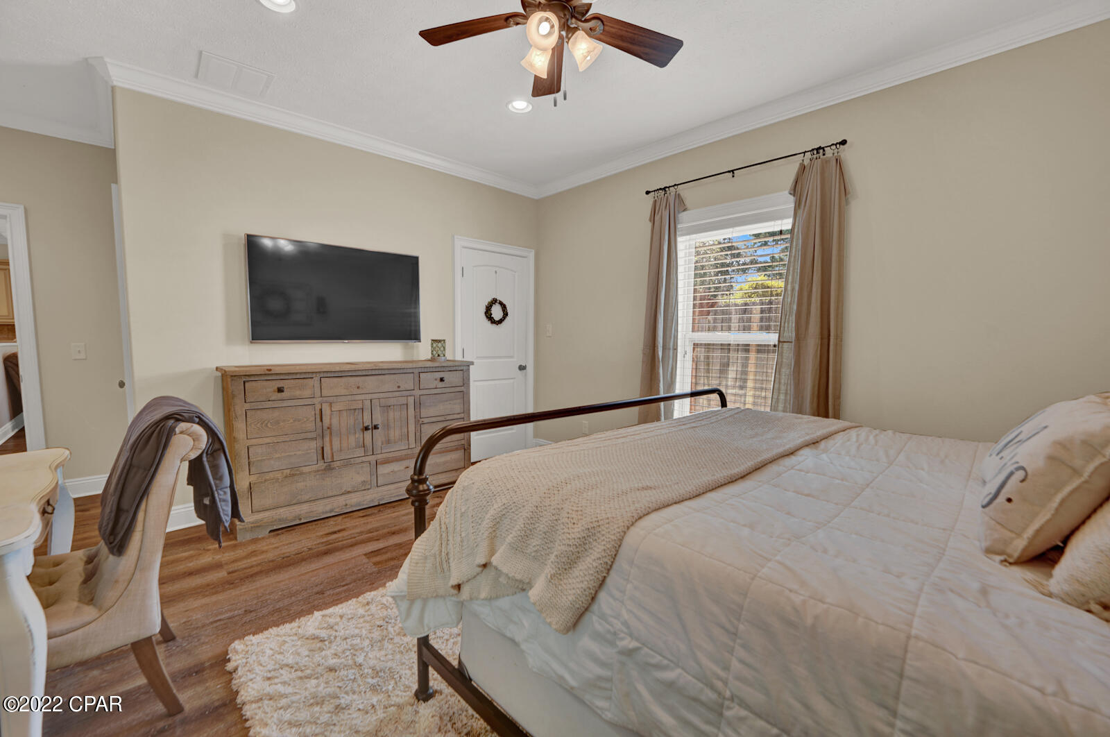 Paradise Grove - Residential