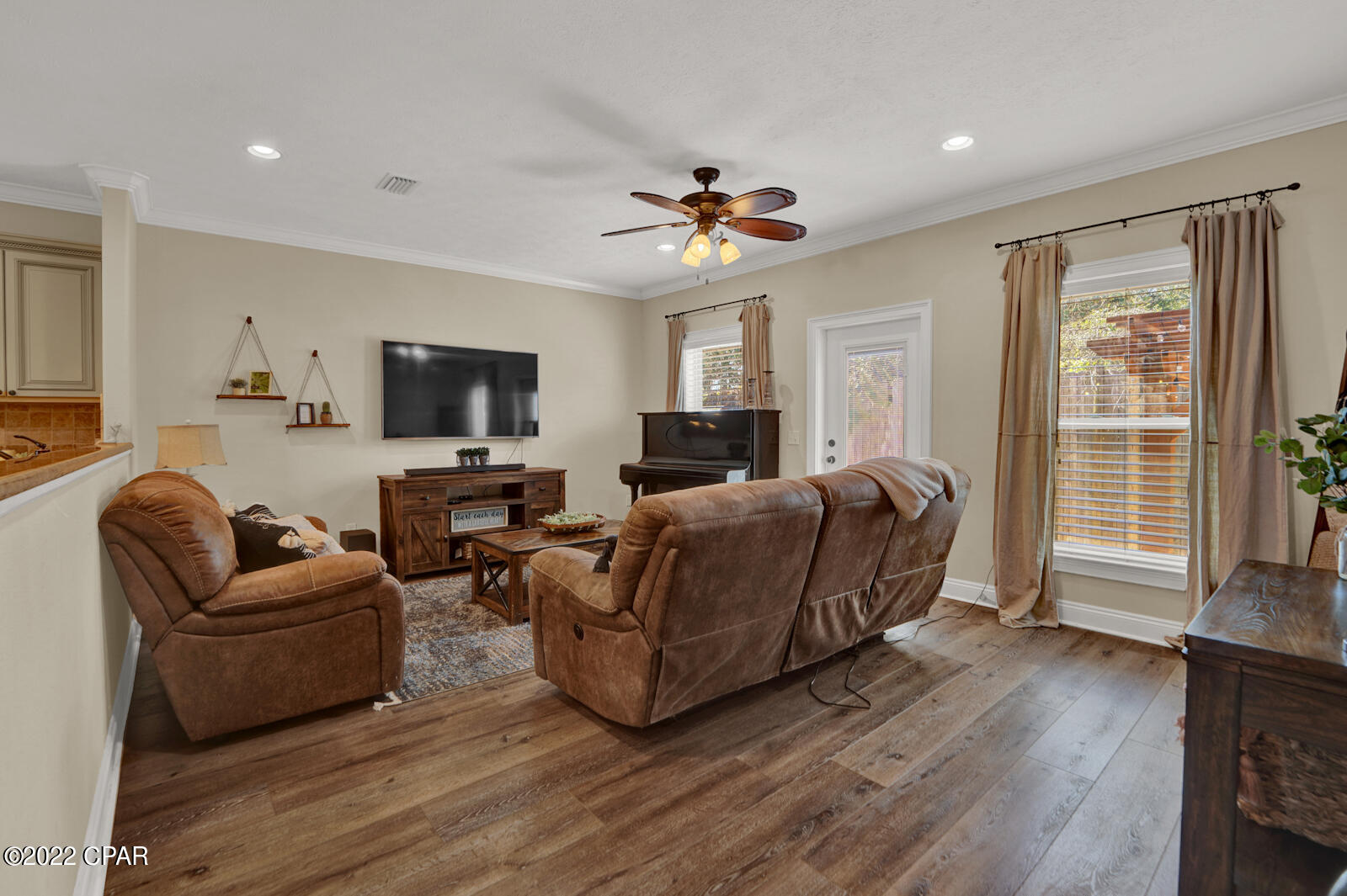 Paradise Grove - Residential