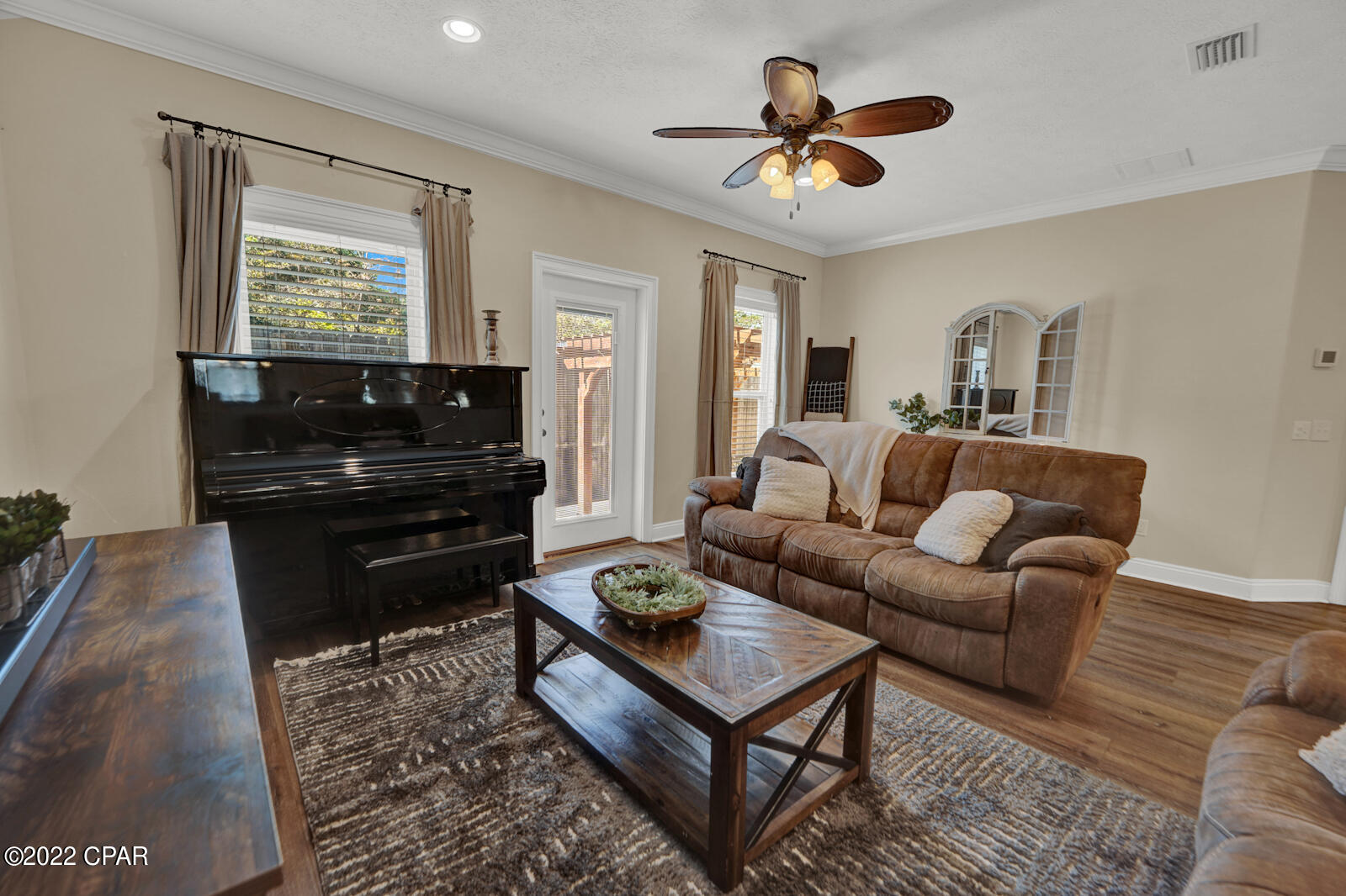 Paradise Grove - Residential