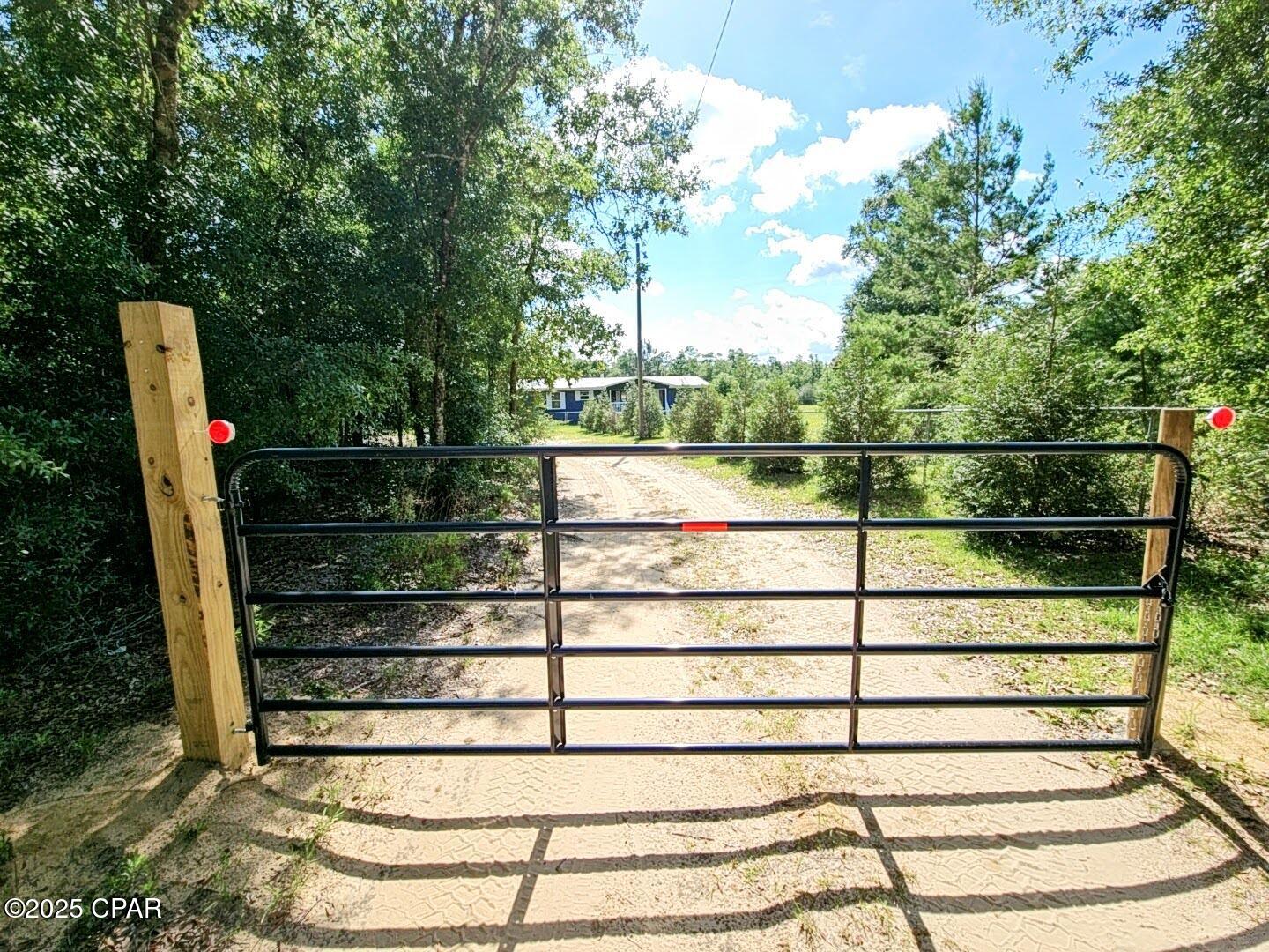 [No Recorded Subdiv] - Residential