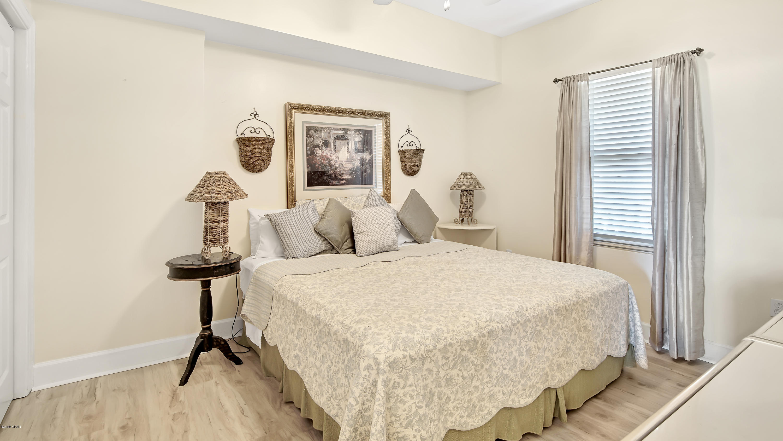 Sunrise Beach - Residential