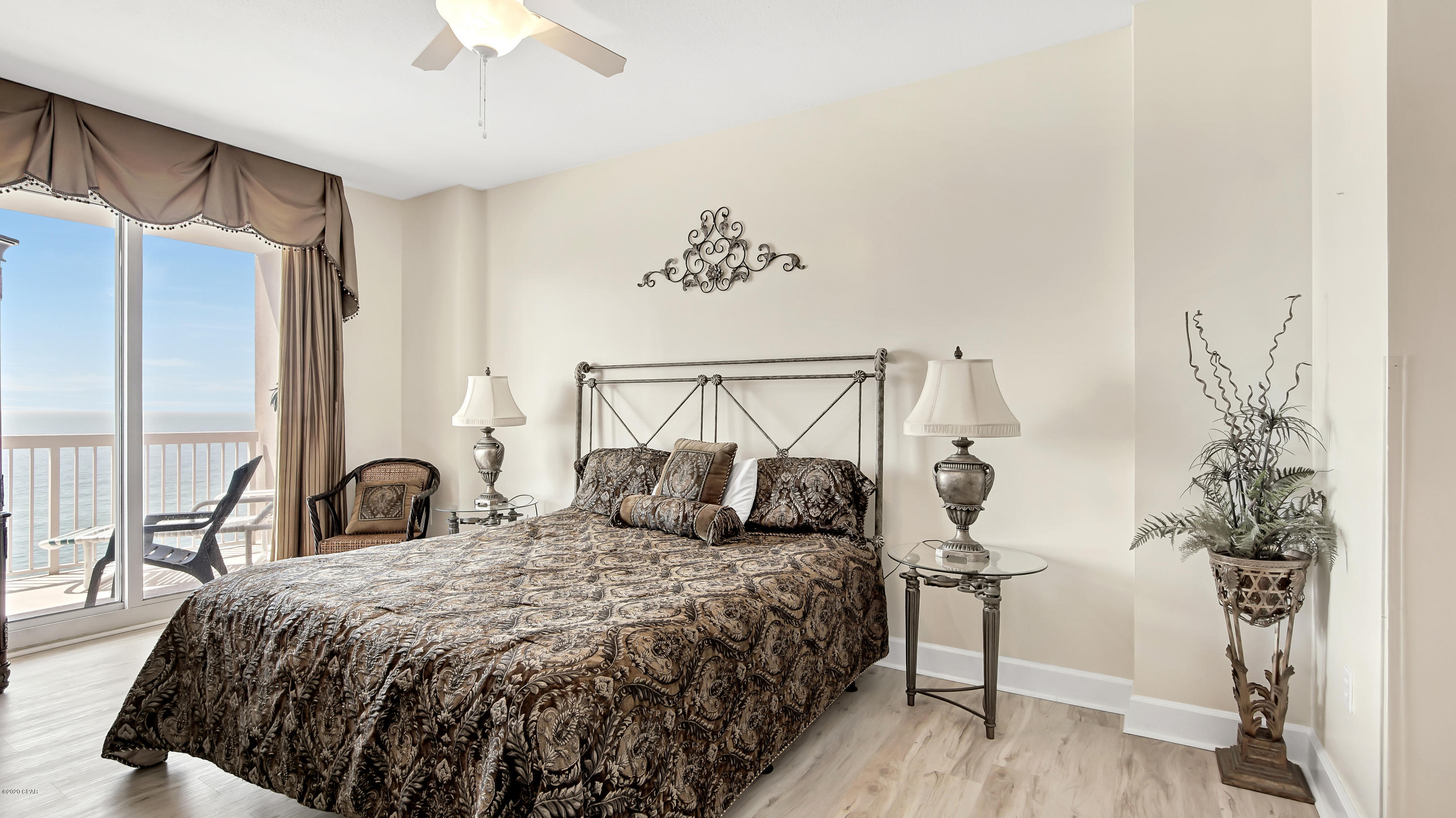 Sunrise Beach - Residential