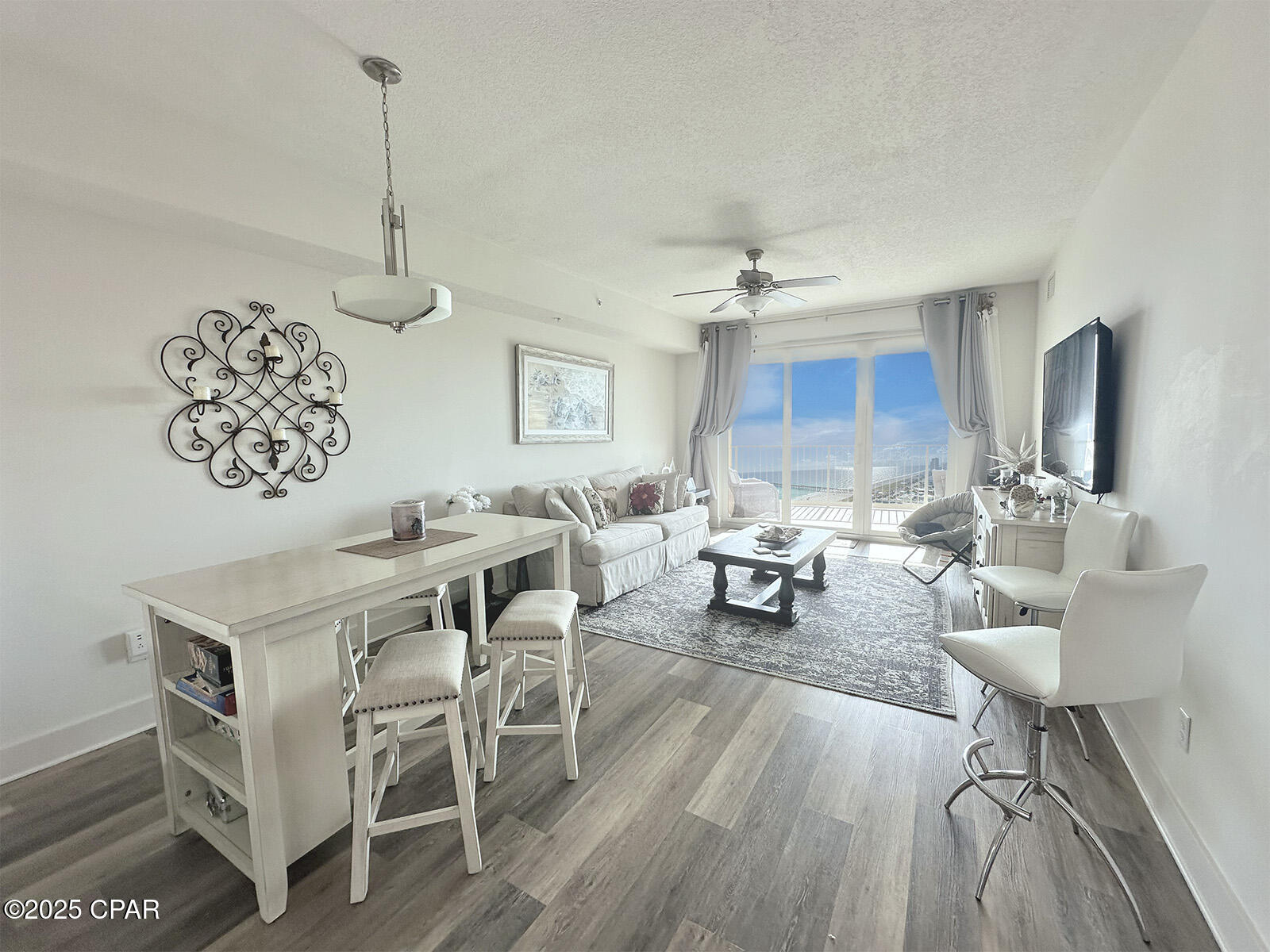 Calypso Towers III - Residential