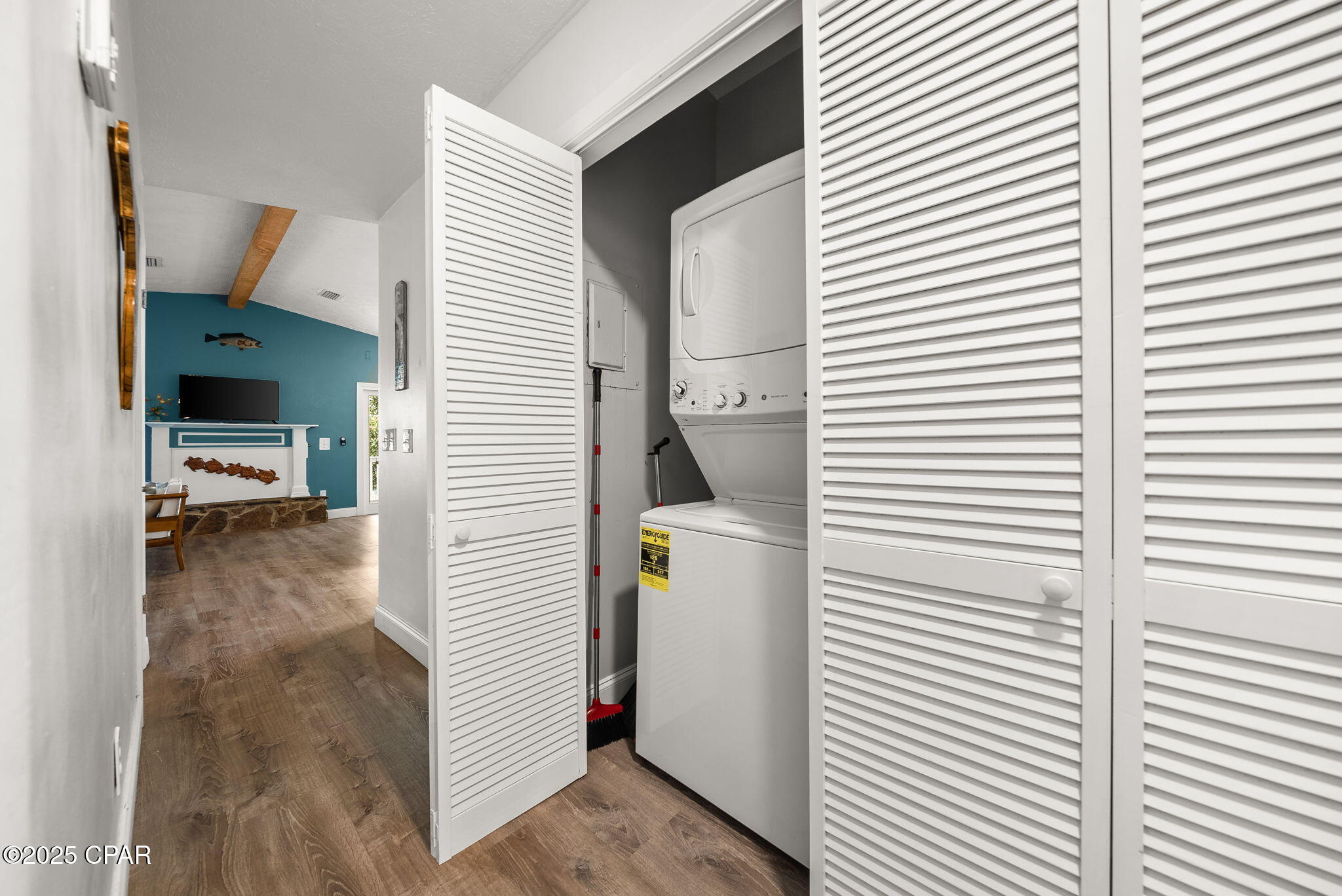 Silver Sands Unit 1 - Residential