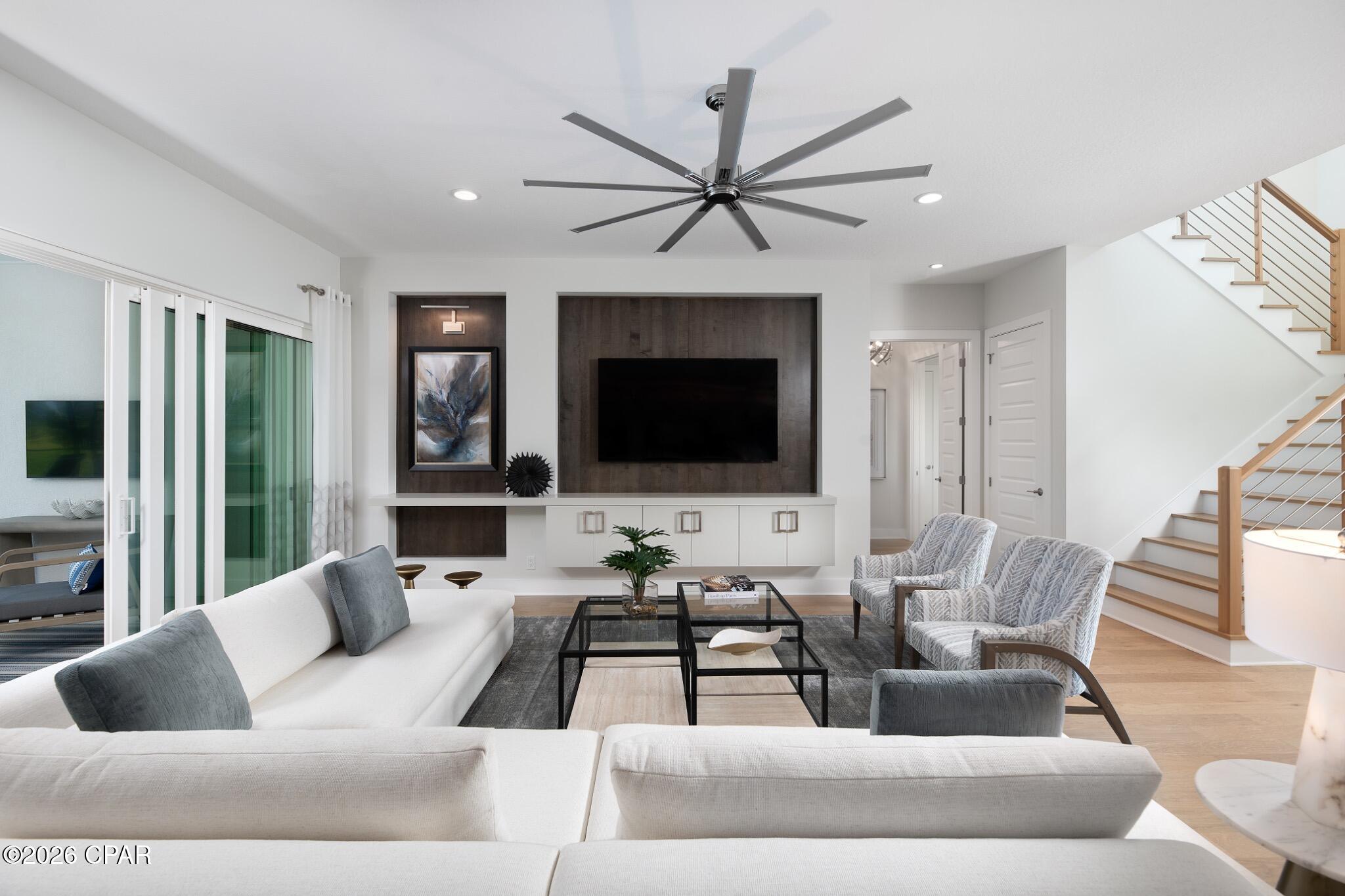 Kings Point - Residential