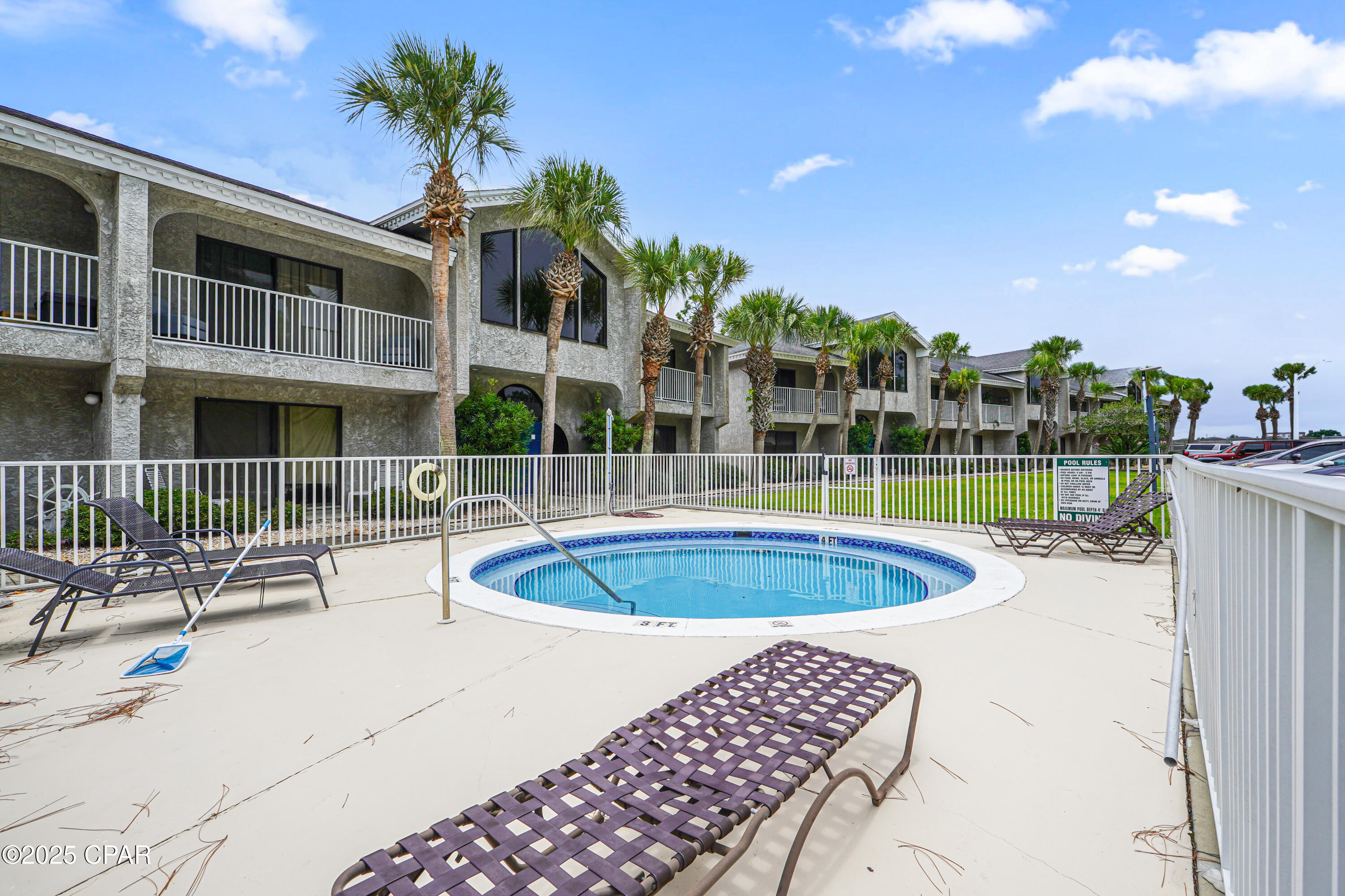 Hombre Golf Village - Residential