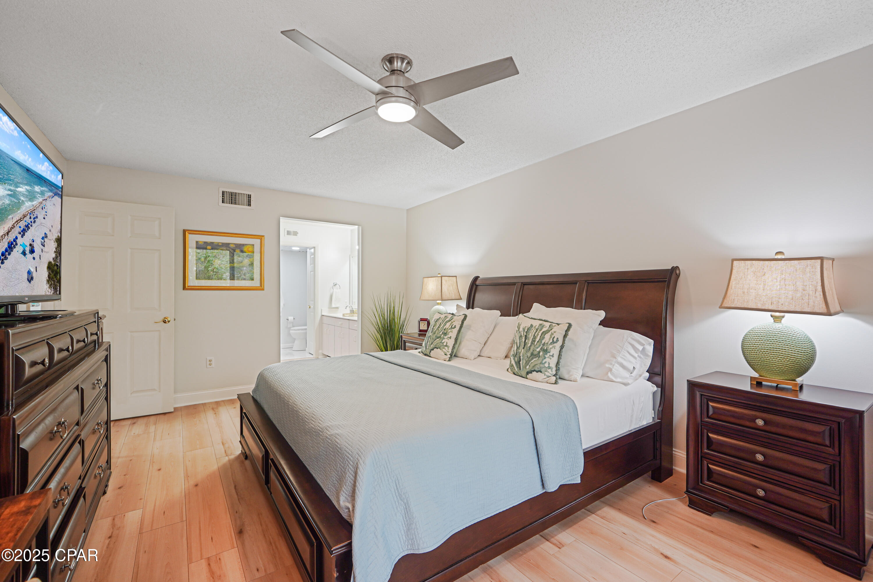 Hombre Golf Village - Residential