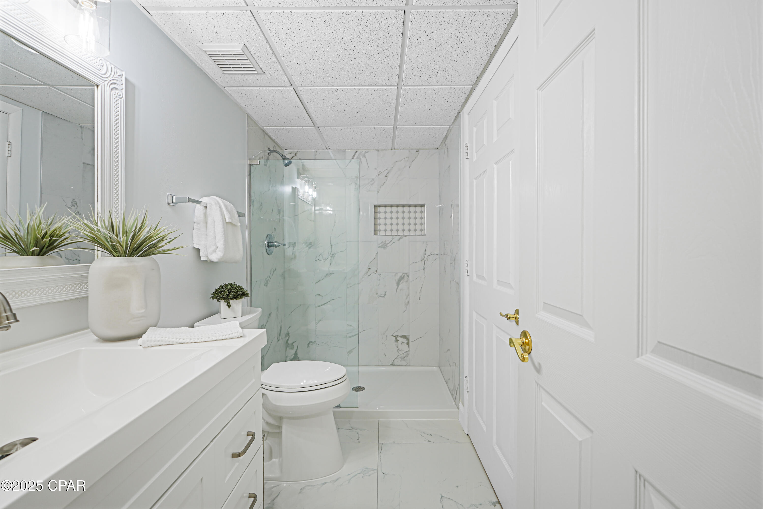 Hombre Golf Village - Residential