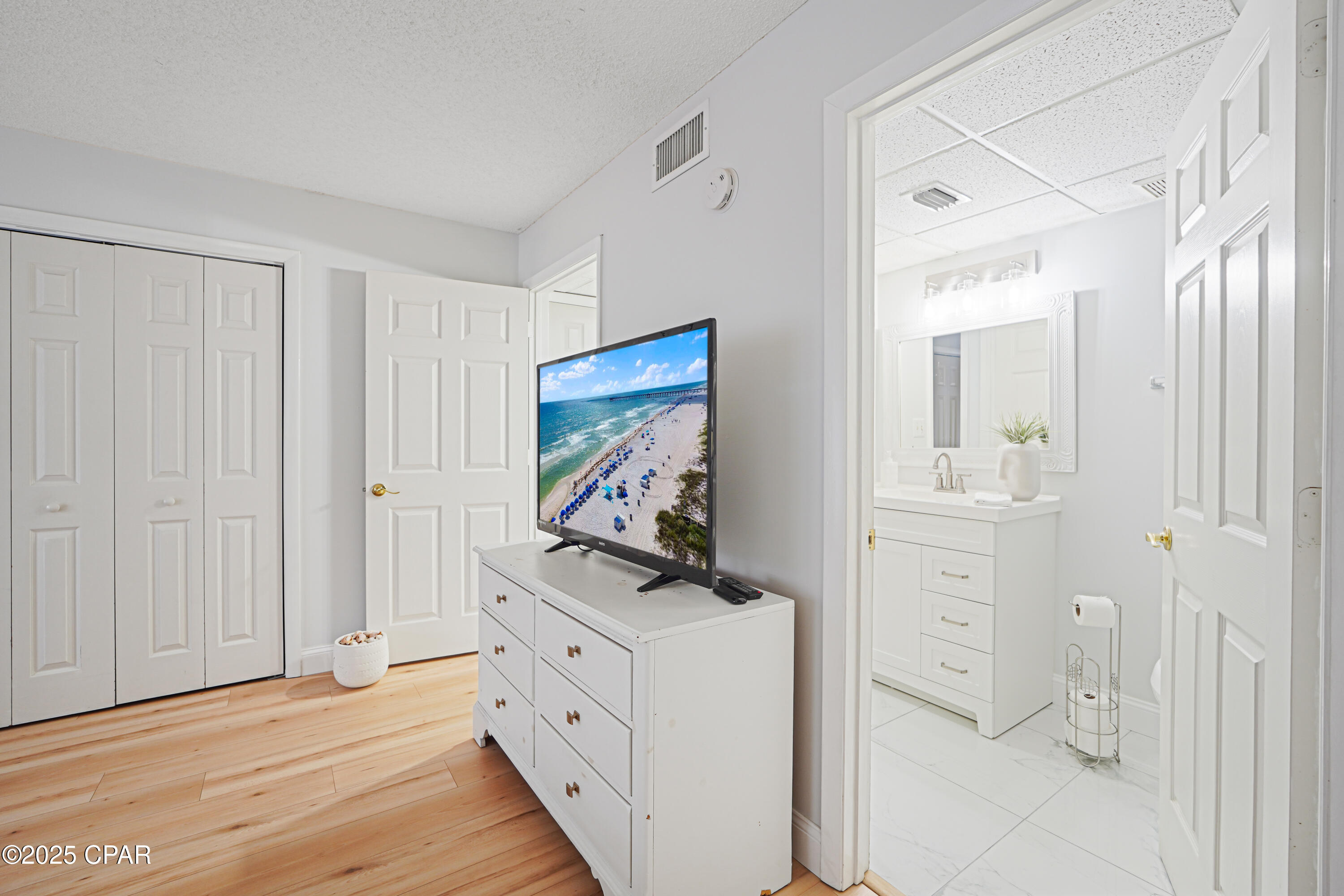 Hombre Golf Village - Residential