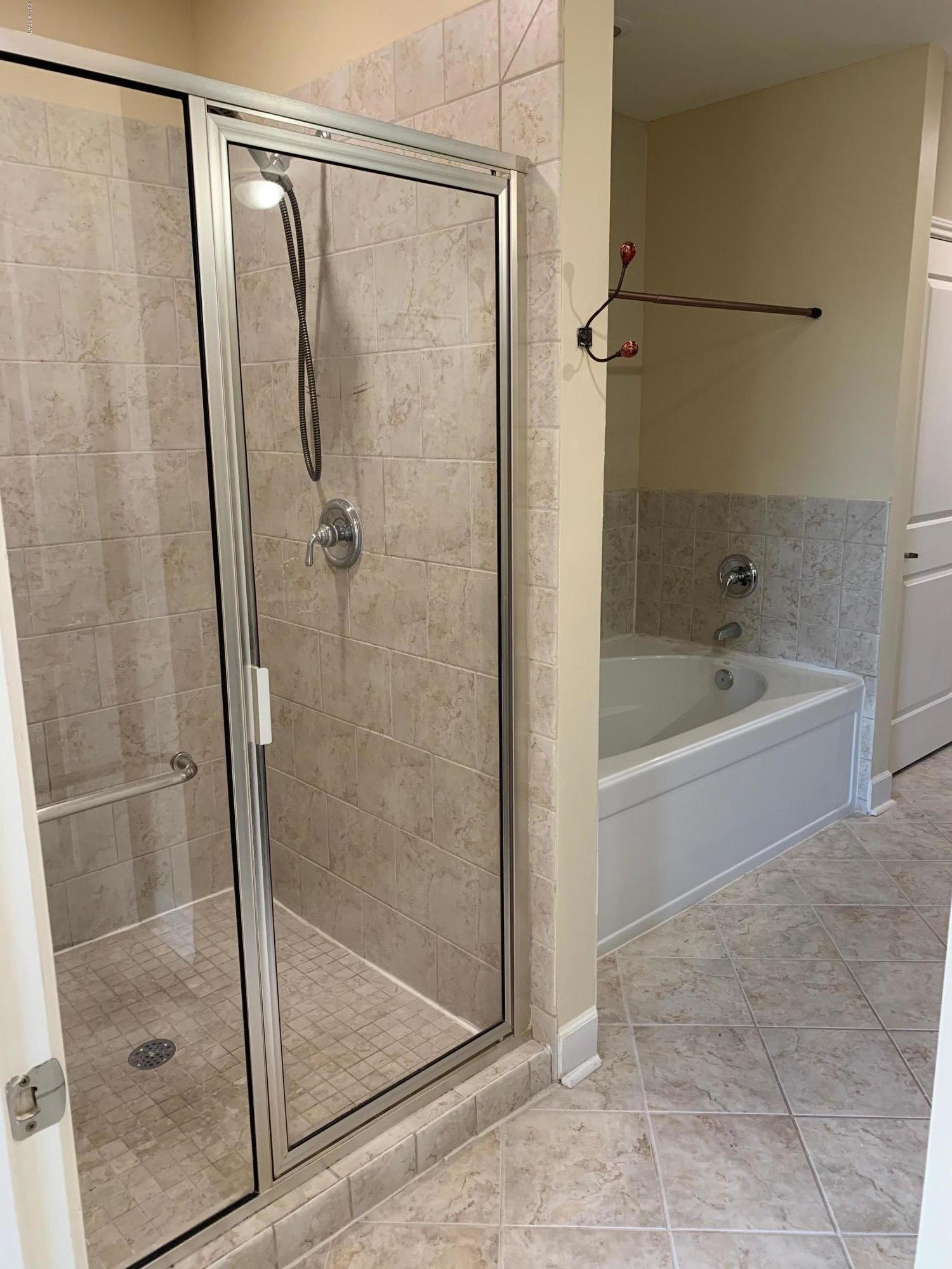 [No Recorded Subdiv] - Residential Lease