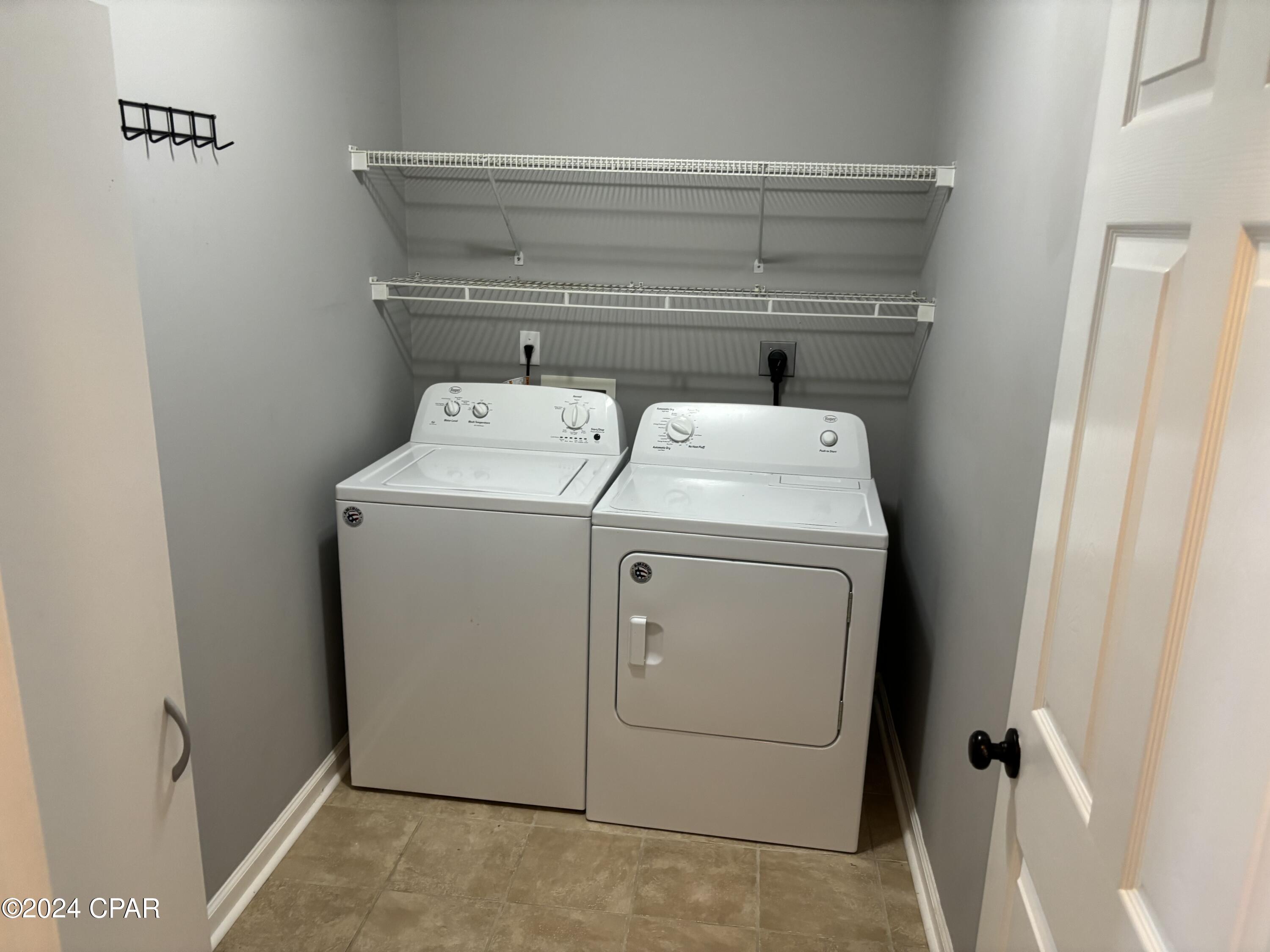 Venetian Villa - Residential