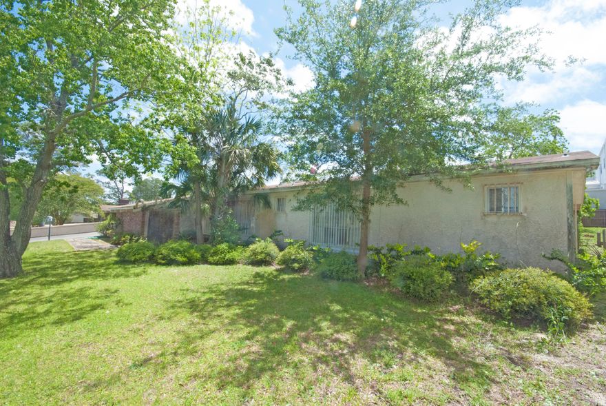 205 Birdie Lane, 4 bedrooms, two master suites on opposite ends of the home, two additional bedroom and a total of 3.5 bathrooms! Located two miles from Pier Park and one mile from the Gulf of Mexico, Colony Club is a golf cart friendly community and features the 18 hole ''Holiday Golf Course.'' Location on Panama City Beach is key and 205 Birdie Lane is central within minutes to Publix, Home Depot, Lowes, Shipwreck Island and a number of restaurants. The home has over 4,000 square and a large lot with a fenced in backyard. Make an appointment and come visit today!