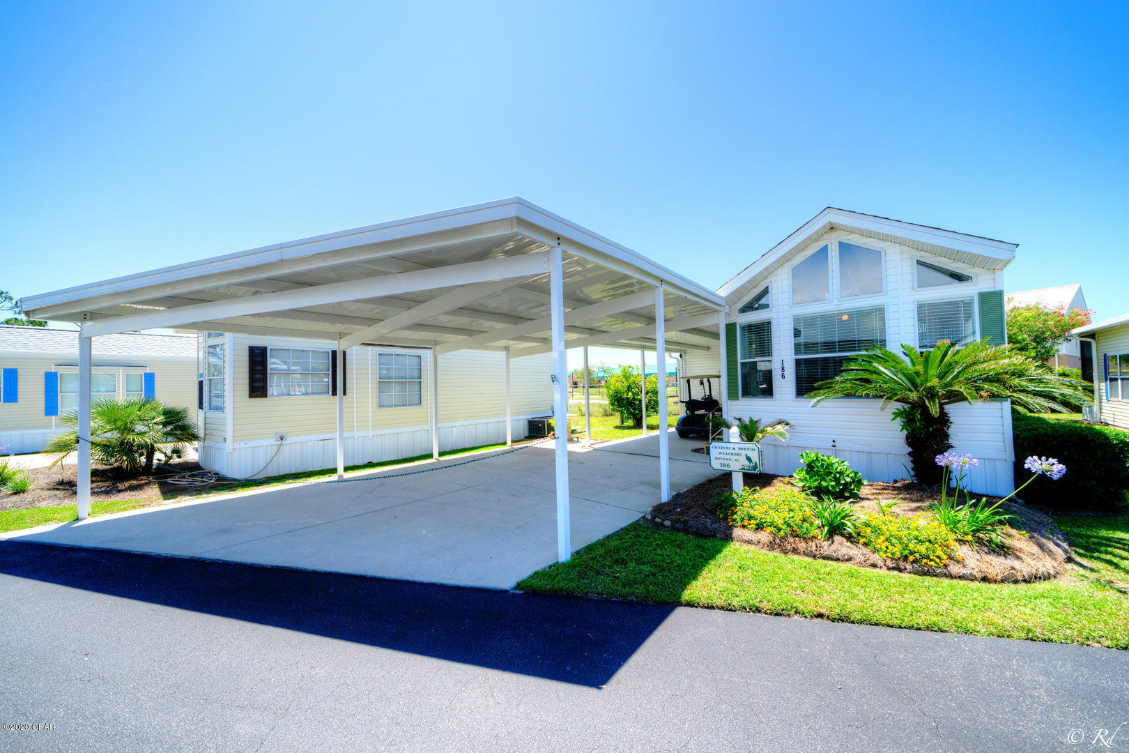 Emerald Pointe Resort - Residential