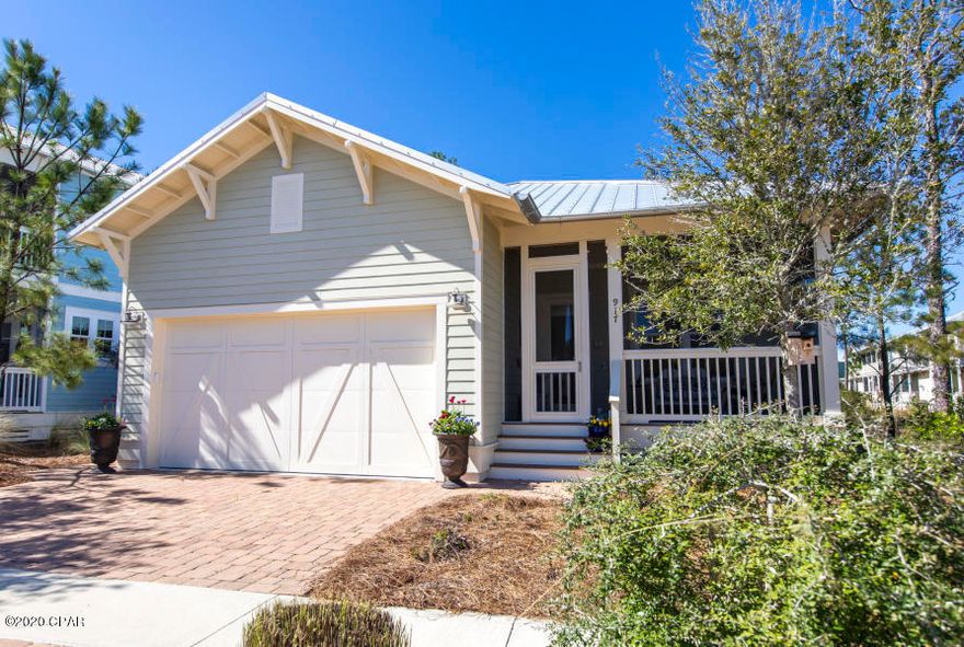 ENTERED FOR COMP PURPOSES ONLY. MEGHAN HALL IS THE SELLING AGENT AND LINDA LEE IS THE LISTING AGENT.