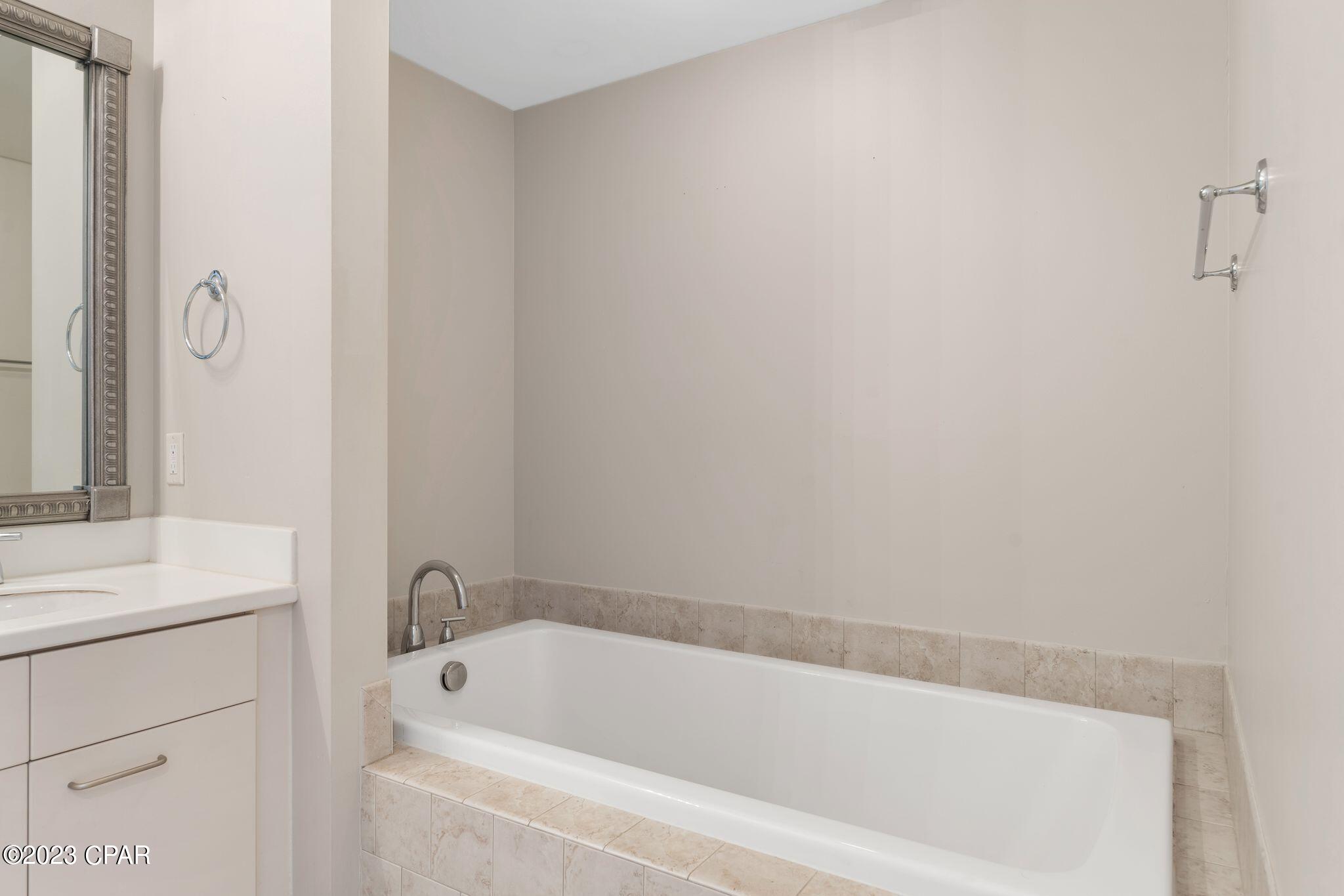 Marina Landing - Residential