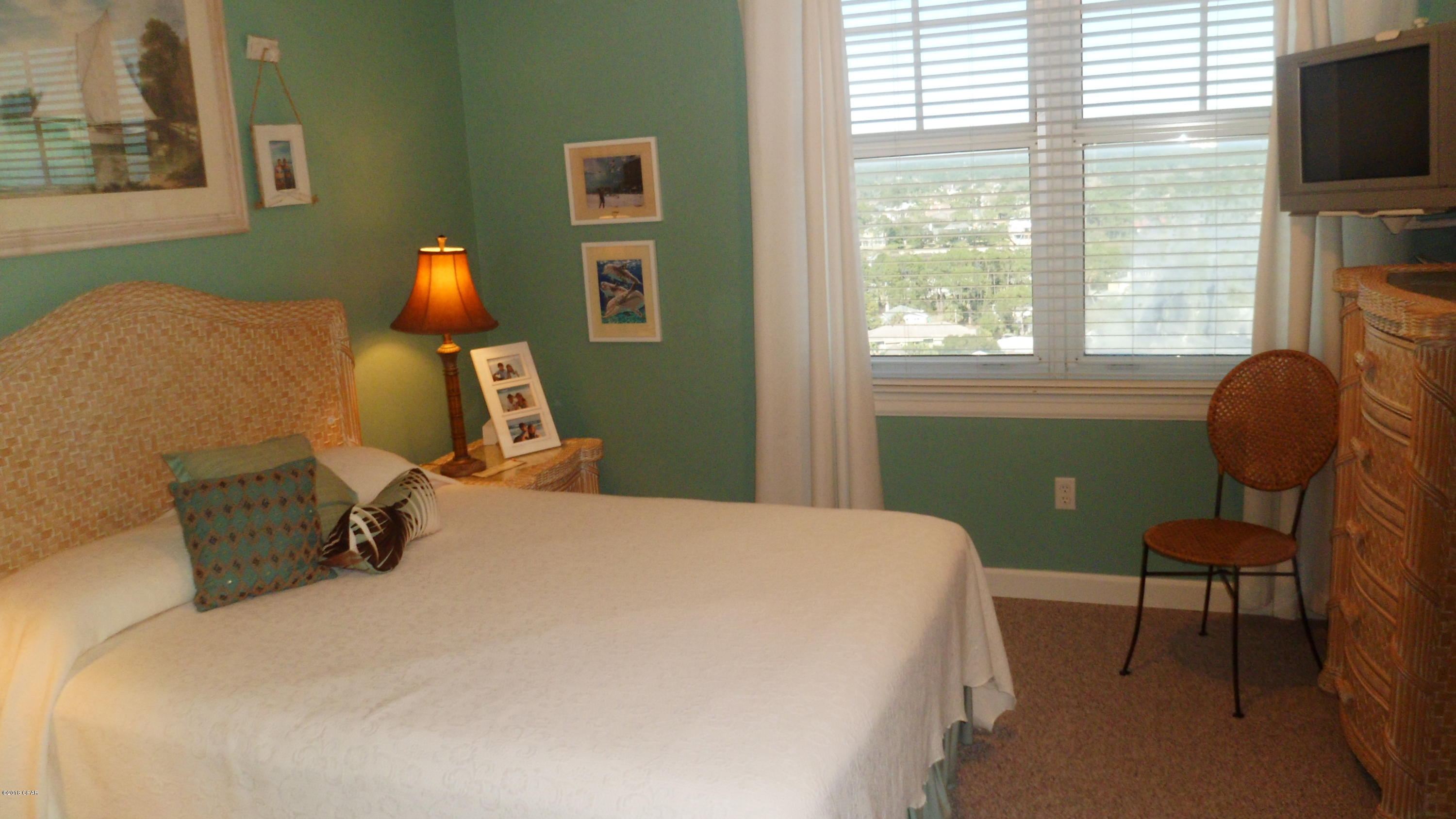 En Soleil Condo - Residential