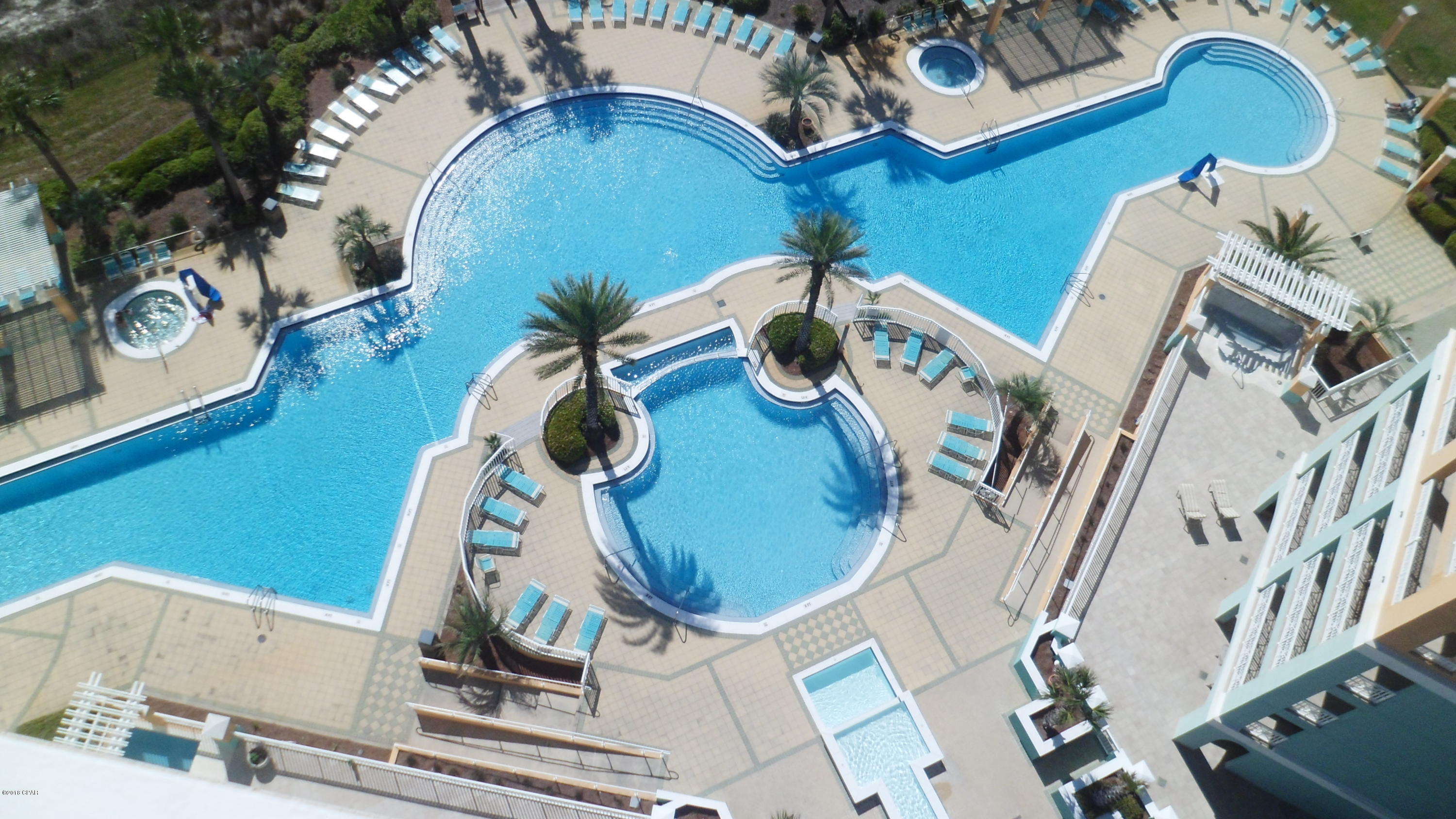 En Soleil Condo - Residential