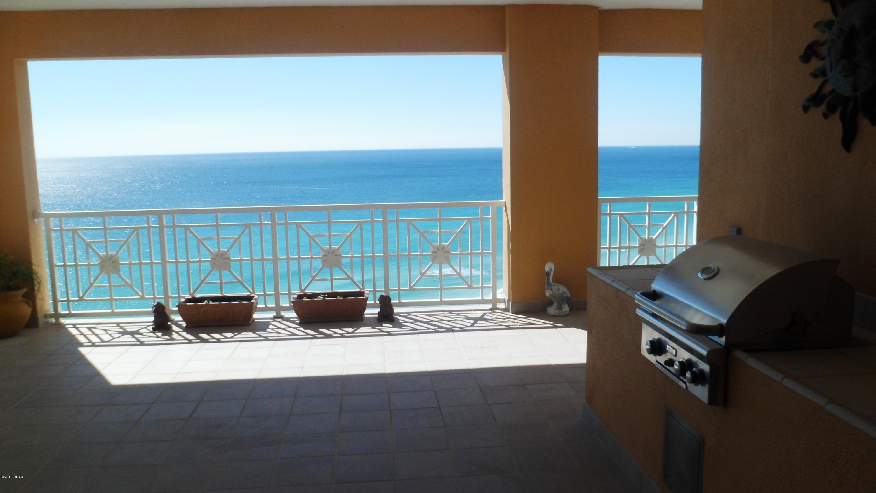 En Soleil Condo - Residential