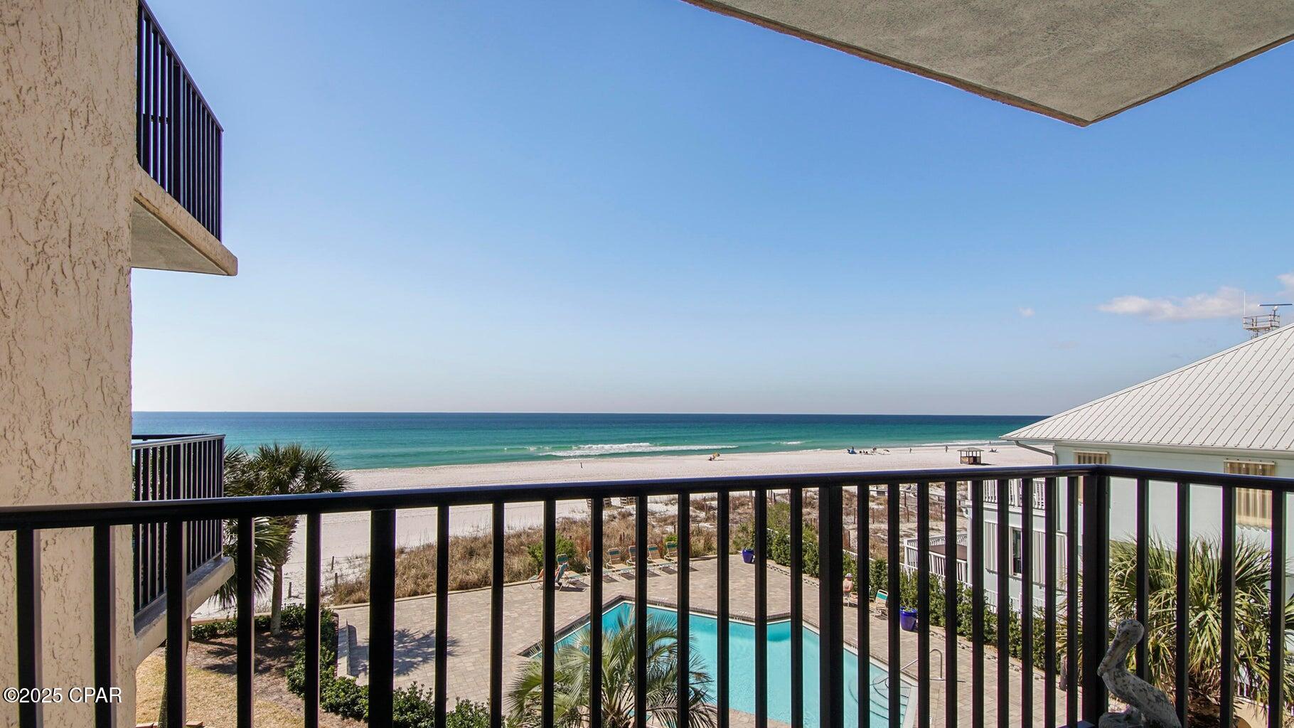 Pelican Walk - Residential