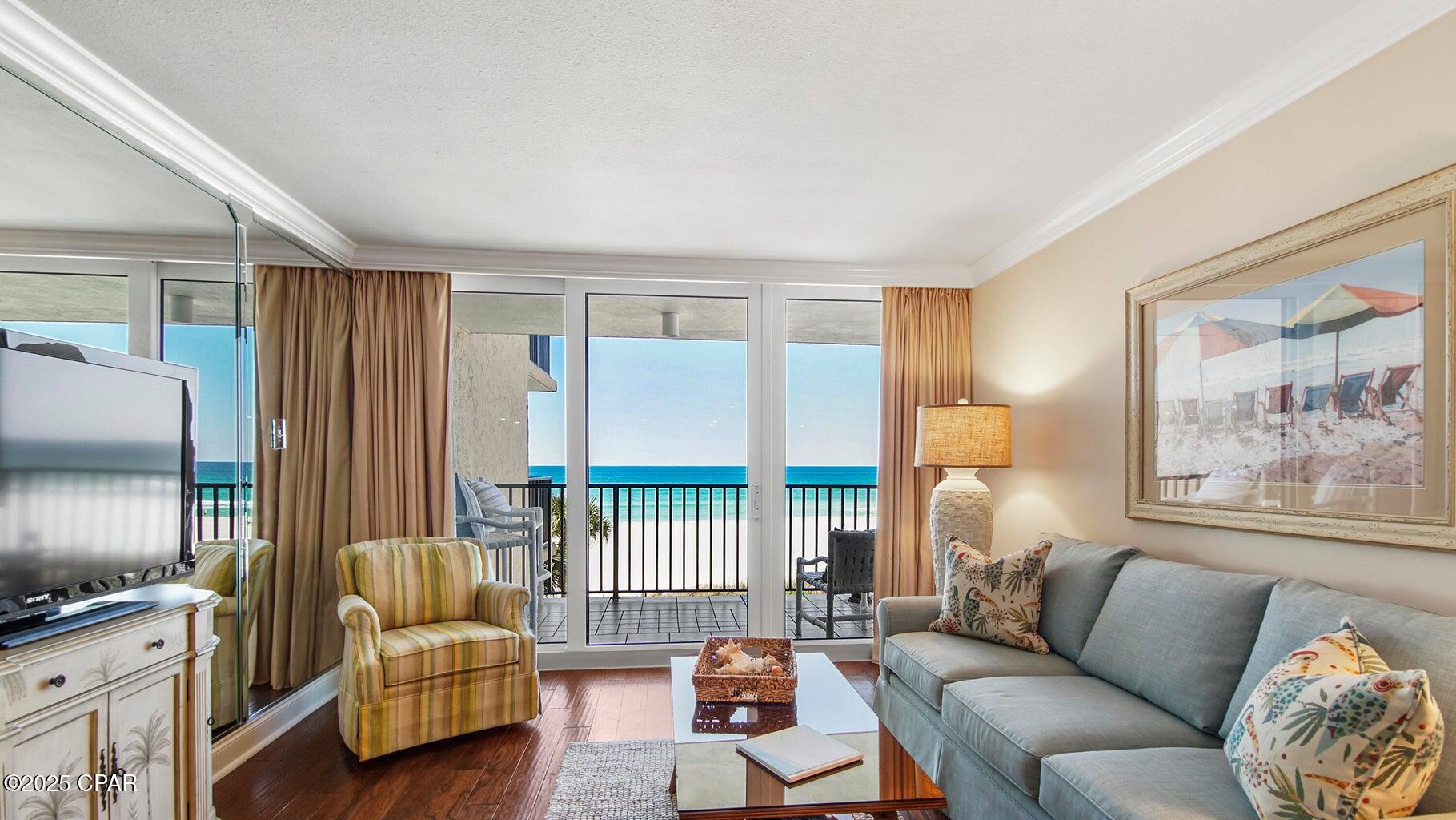 Pelican Walk - Residential