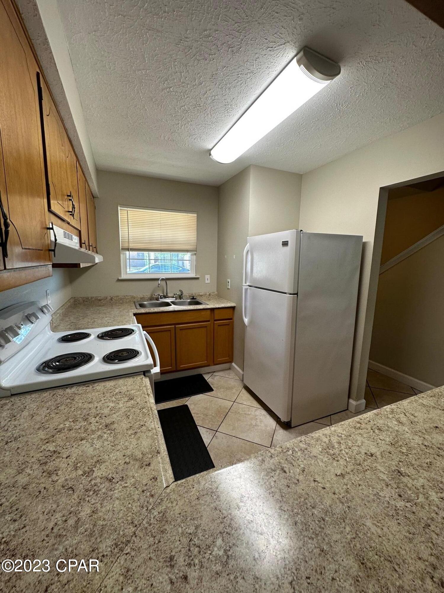 Meadowbrook Estates - Residential