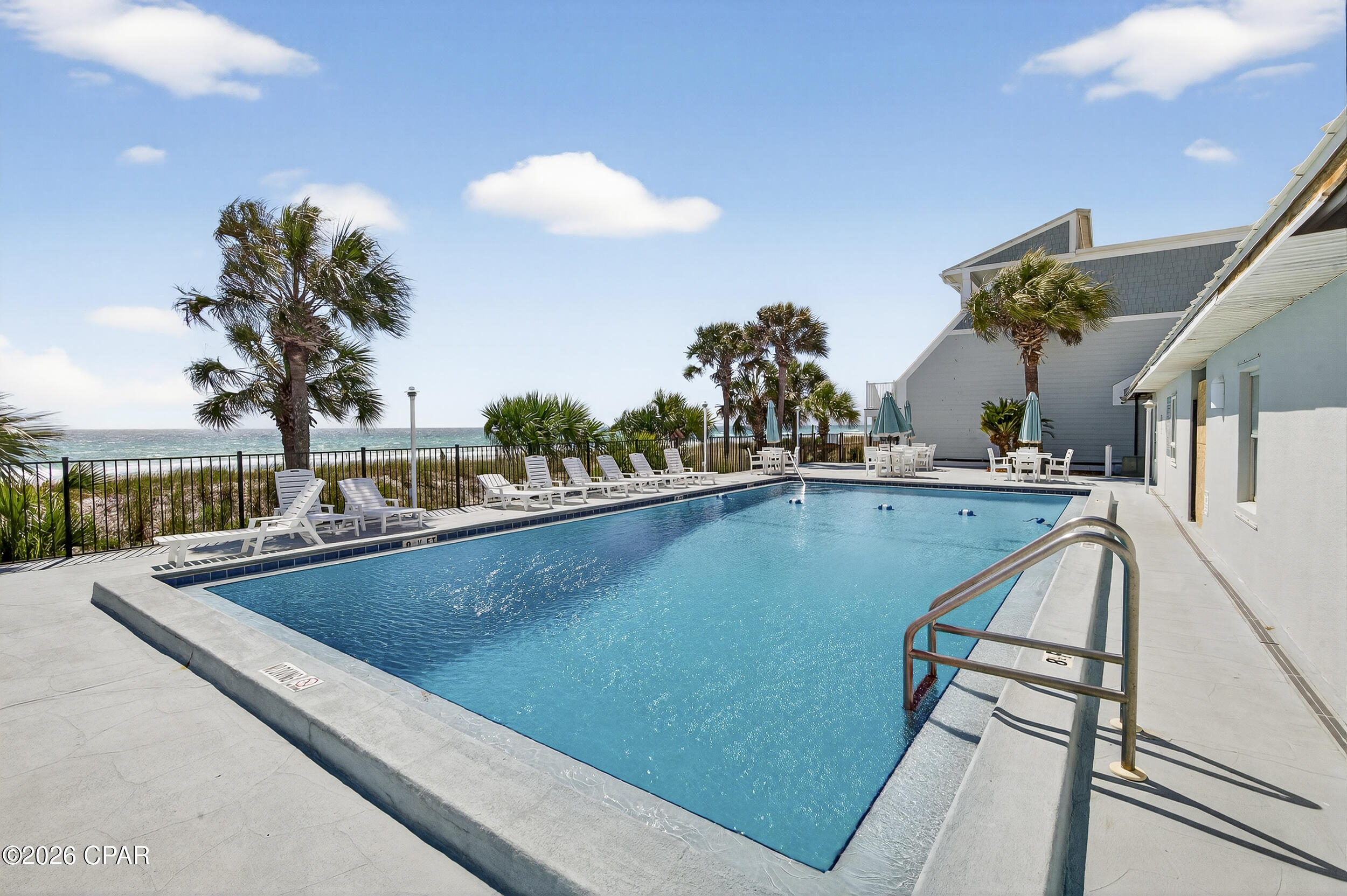 Shores Townhouses - Residential