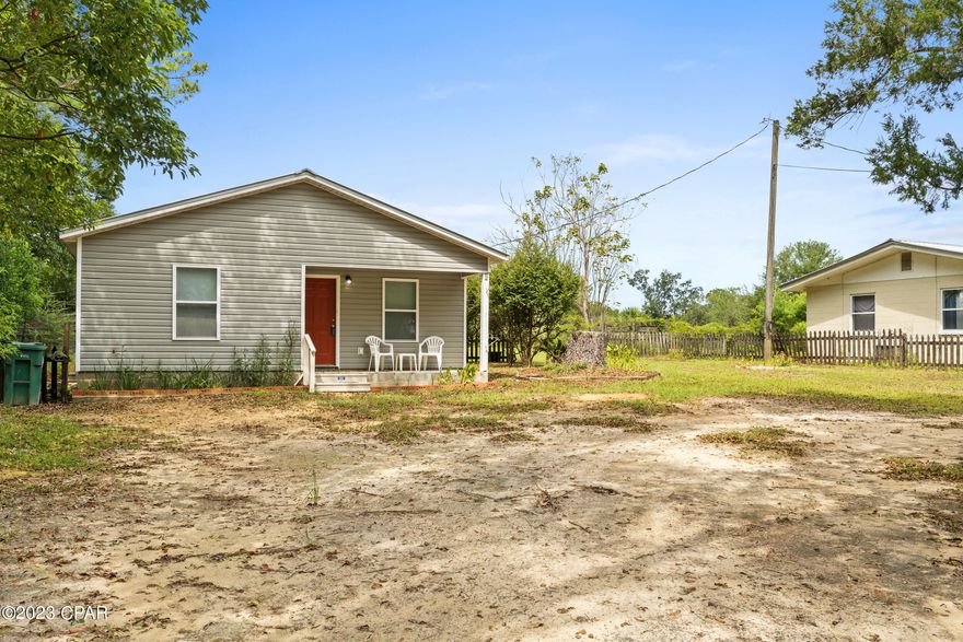 Nestled within Bonifay's city limits, this delightful 2-bedroom, 1-bathroom home exudes warmth and comfort. Laminate flooring flows seamlessly throughout, creating a stylish and low-maintenance living space. The interior features a welcoming living area, a practical kitchen, and two comfortable bedrooms. You'll also enjoy the privacy of a backyard oasis, perfect for relaxation and outdoor gatherings. With easy access to city amenities, this property is an inviting opportunity for homeowners and investors alike. Don't miss the chance to call it your own and experience the best of Bonifay living!