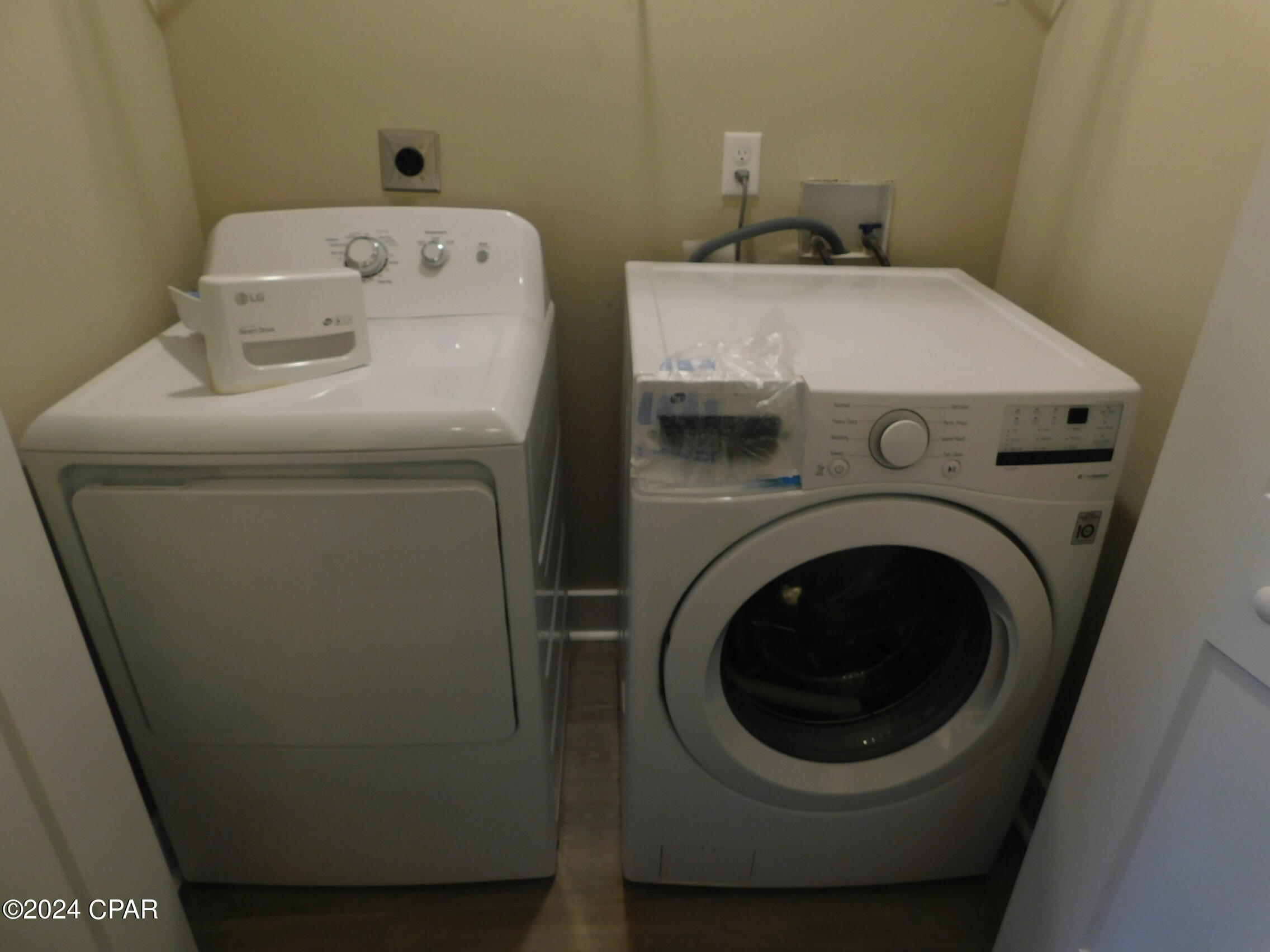 Hickory Park - Residential