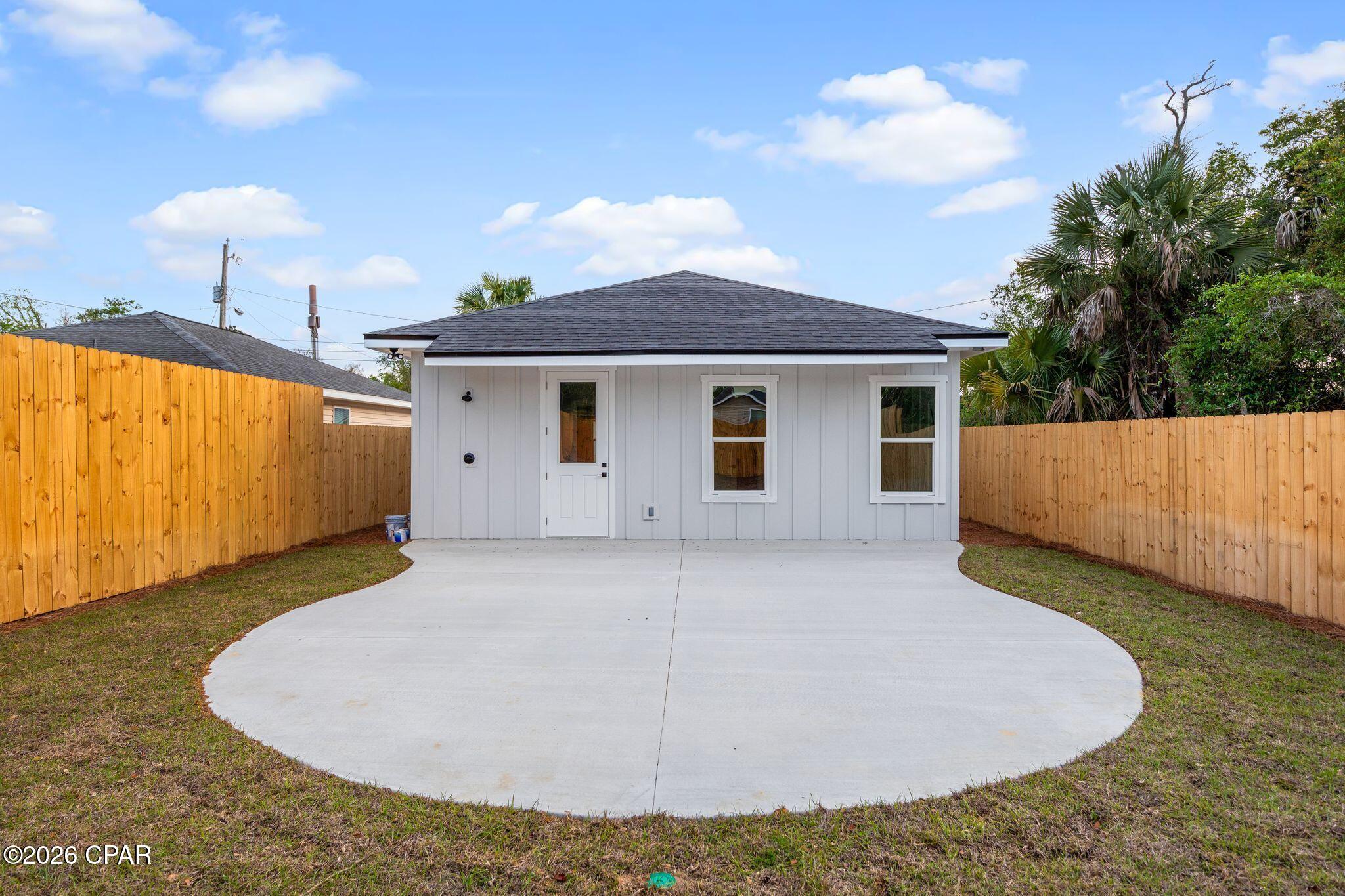 [No Recorded Subdiv] - Residential