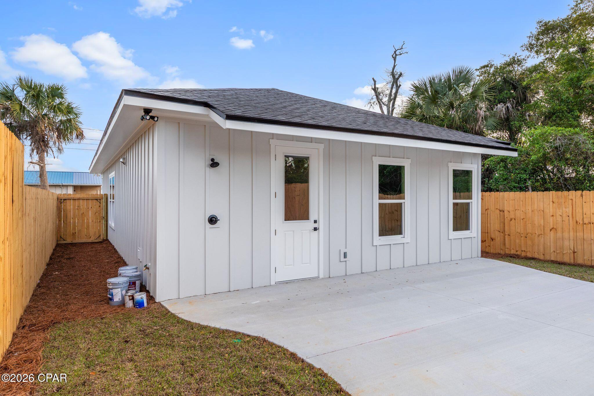 [No Recorded Subdiv] - Residential