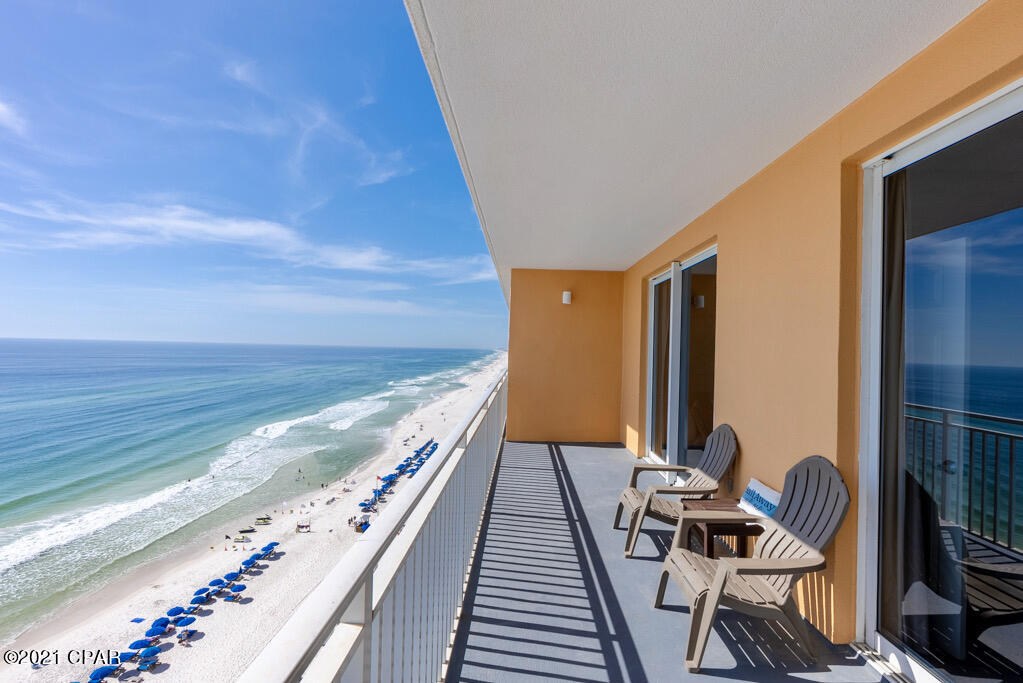 Splash Condo - Residential