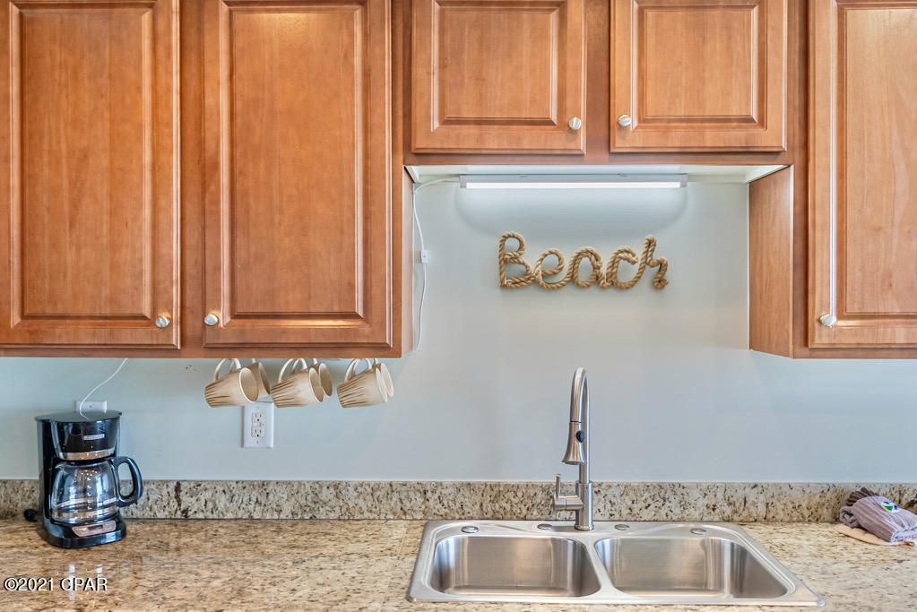 Splash Condo - Residential