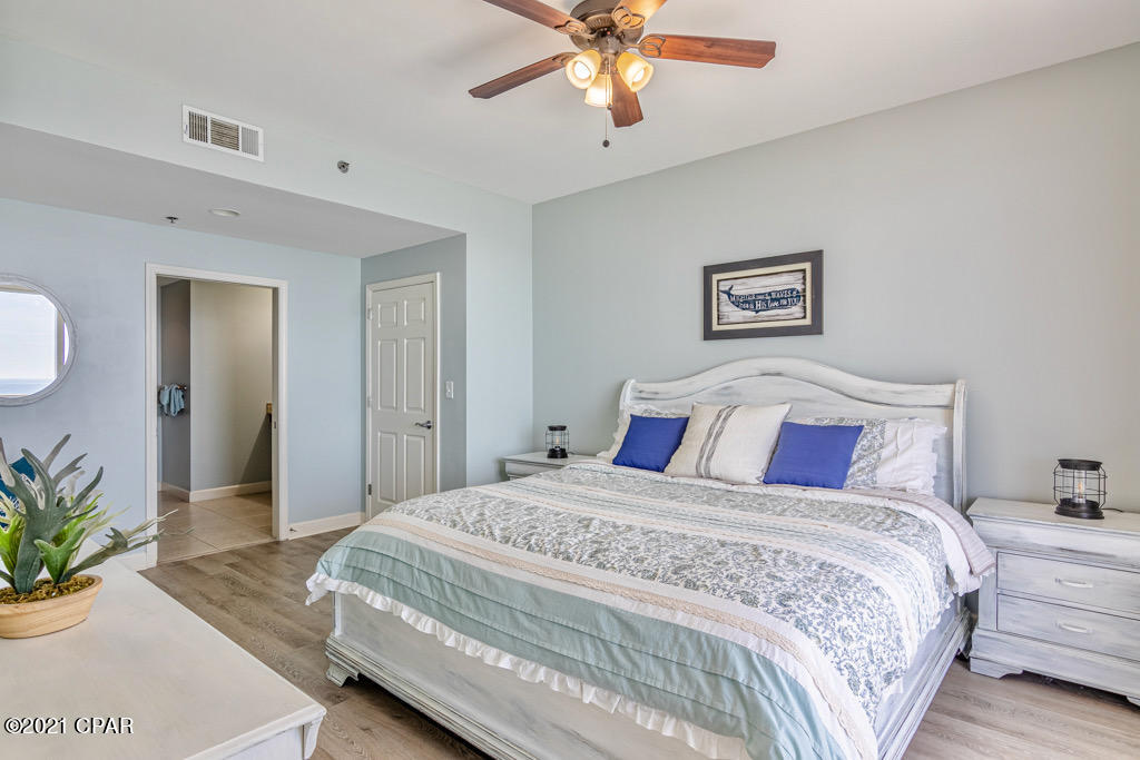 Splash Condo - Residential