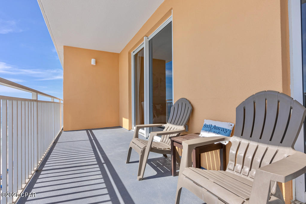 Splash Condo - Residential