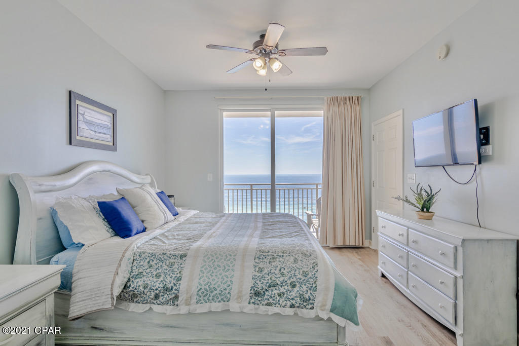 Splash Condo - Residential