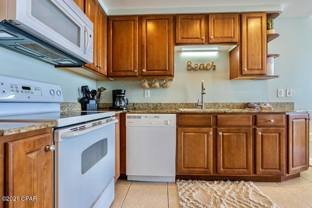 Splash Condo - Residential