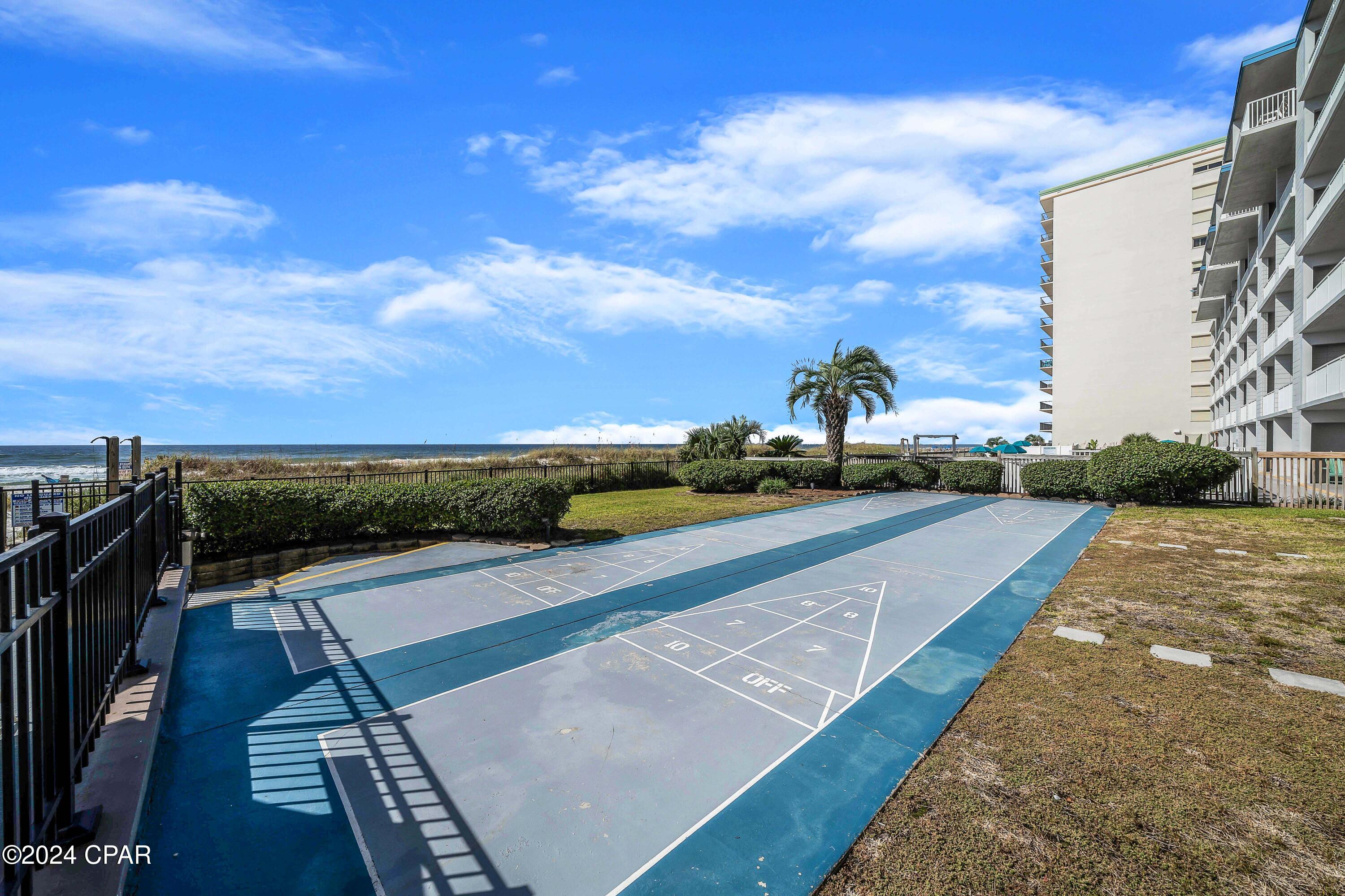 Mariner East Condo - Residential