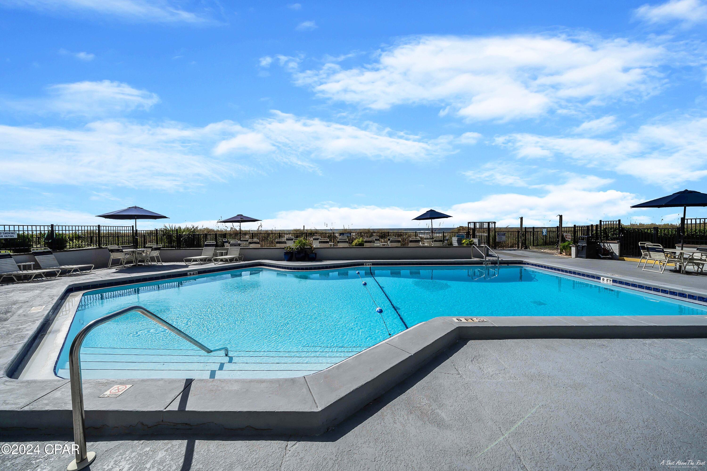 Mariner East Condo - Residential