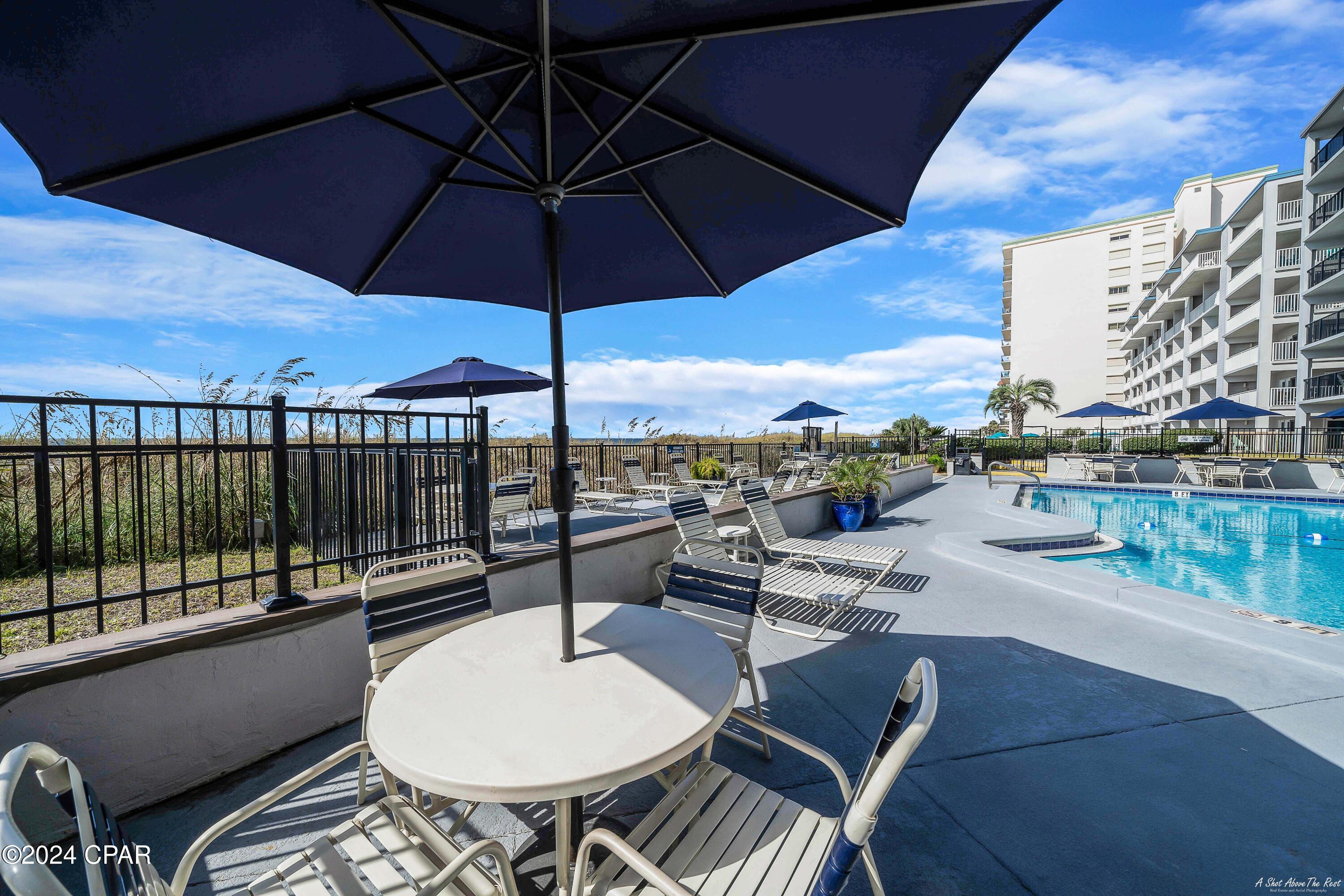 Mariner East Condo - Residential